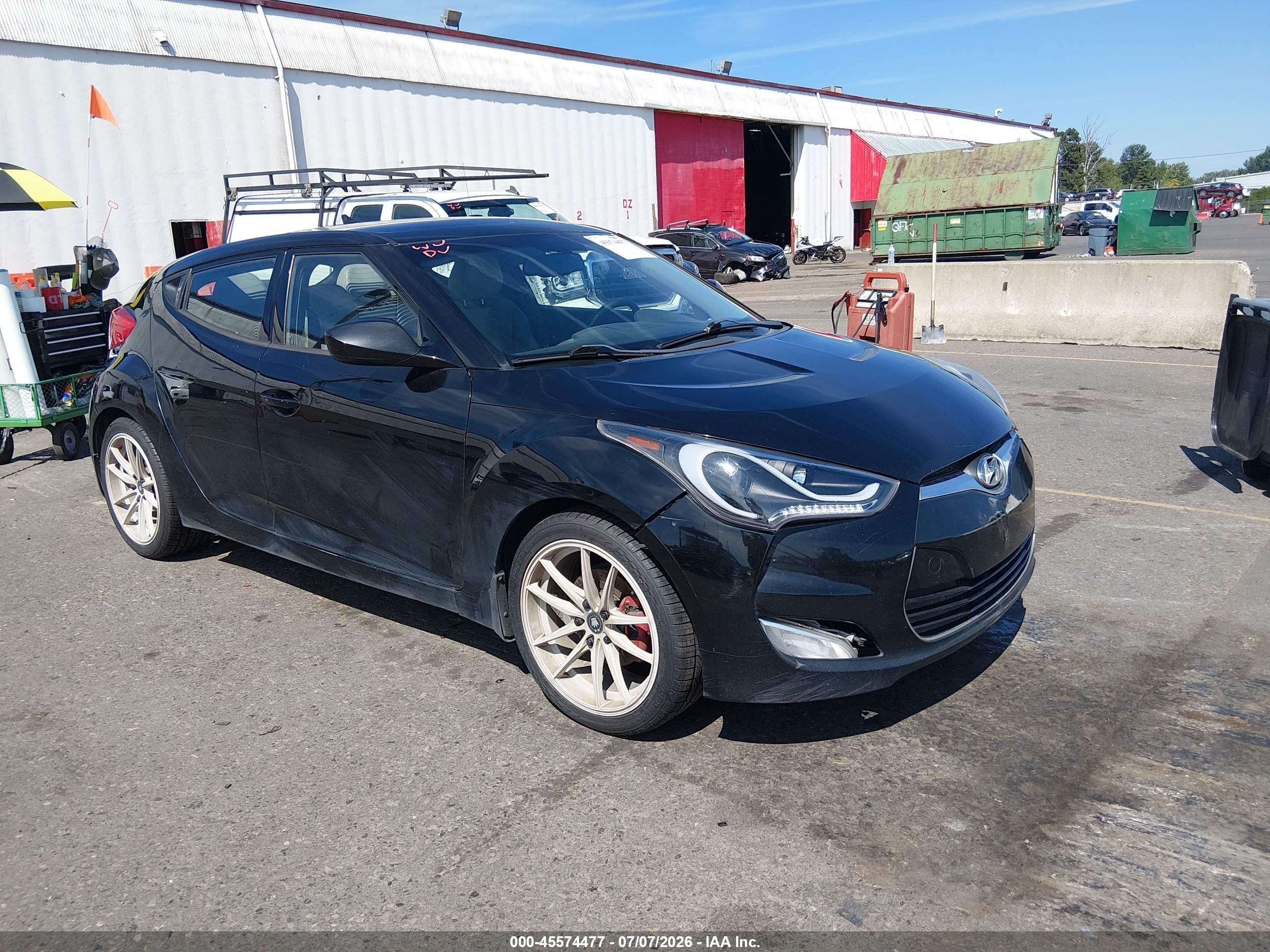 2013 Hyundai Veloster Base W/gray Black vin: KMHTC6AD5DU114899