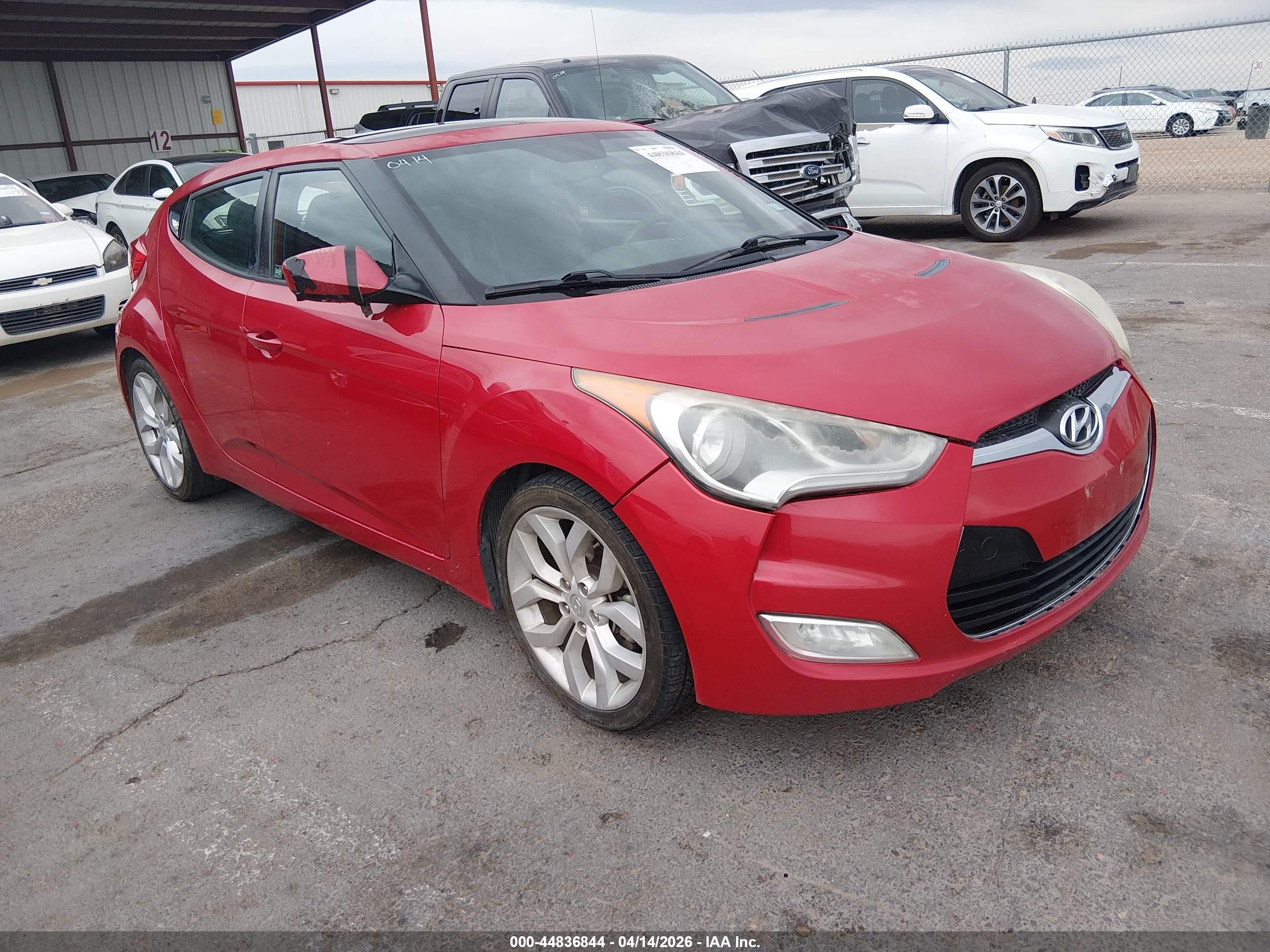 2013 Hyundai Veloster Base W/black Красный vin: KMHTC6AD5DU135736