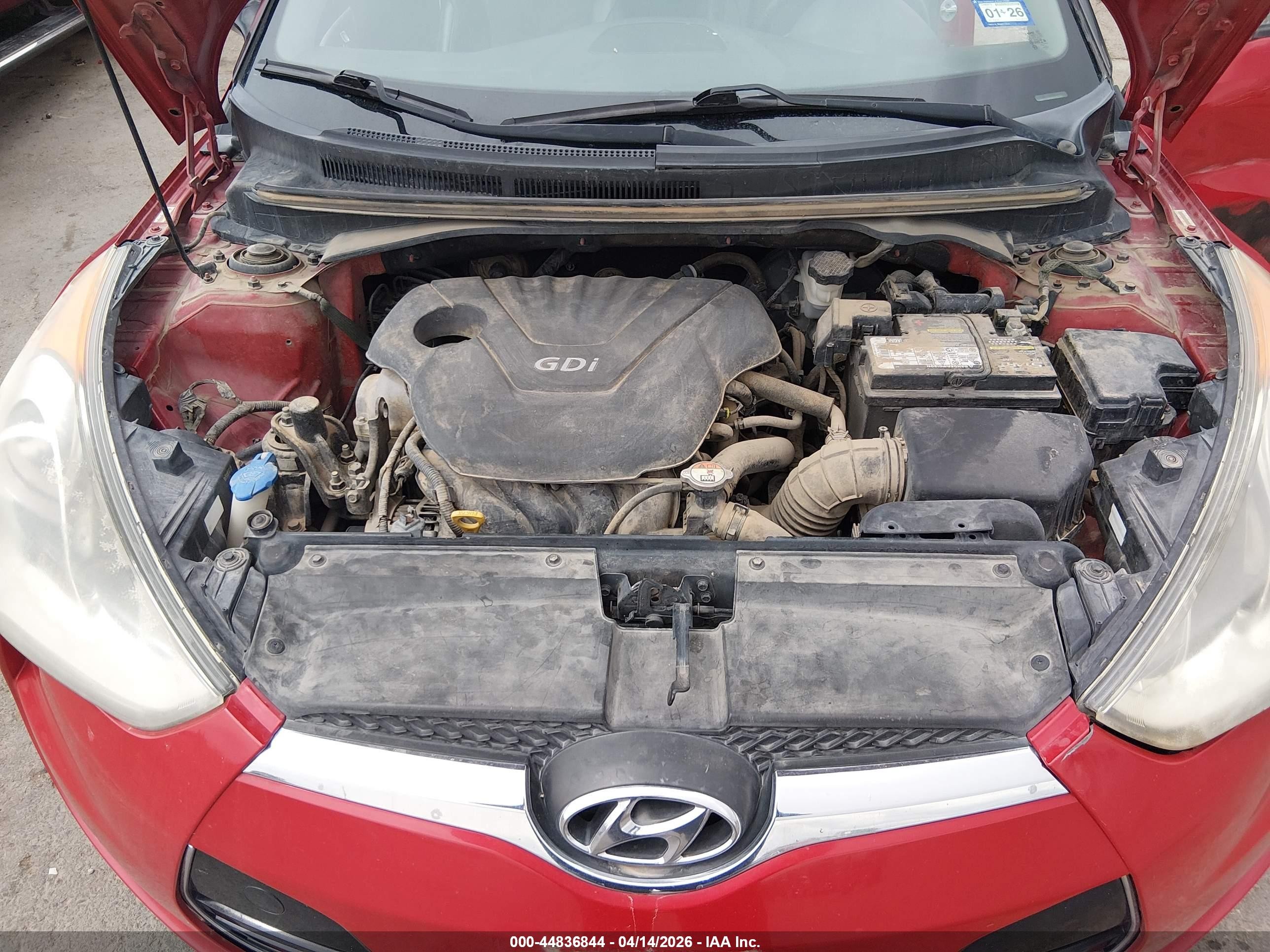 2013 Hyundai Veloster Base W/black Red vin: KMHTC6AD5DU135736