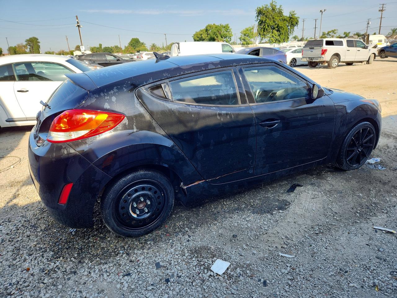 2013 Hyundai Veloster Base Black vin: KMHTC6AD5DU144436