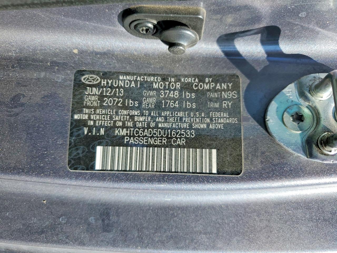 2013 Hyundai Veloster Base Charcoal vin: KMHTC6AD5DU162533