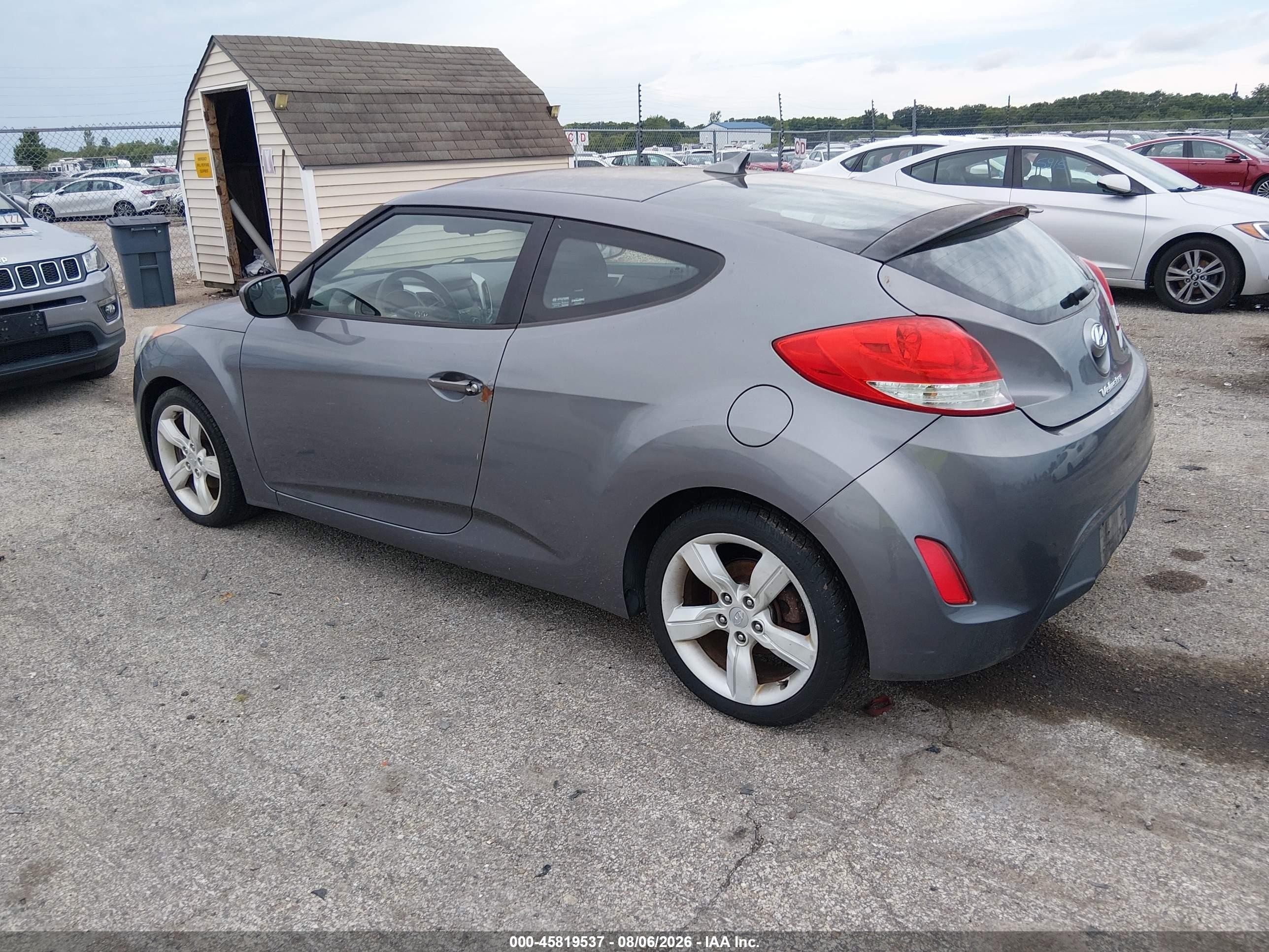 2014 Hyundai Veloster Base W/black Gray vin: KMHTC6AD5EU199857