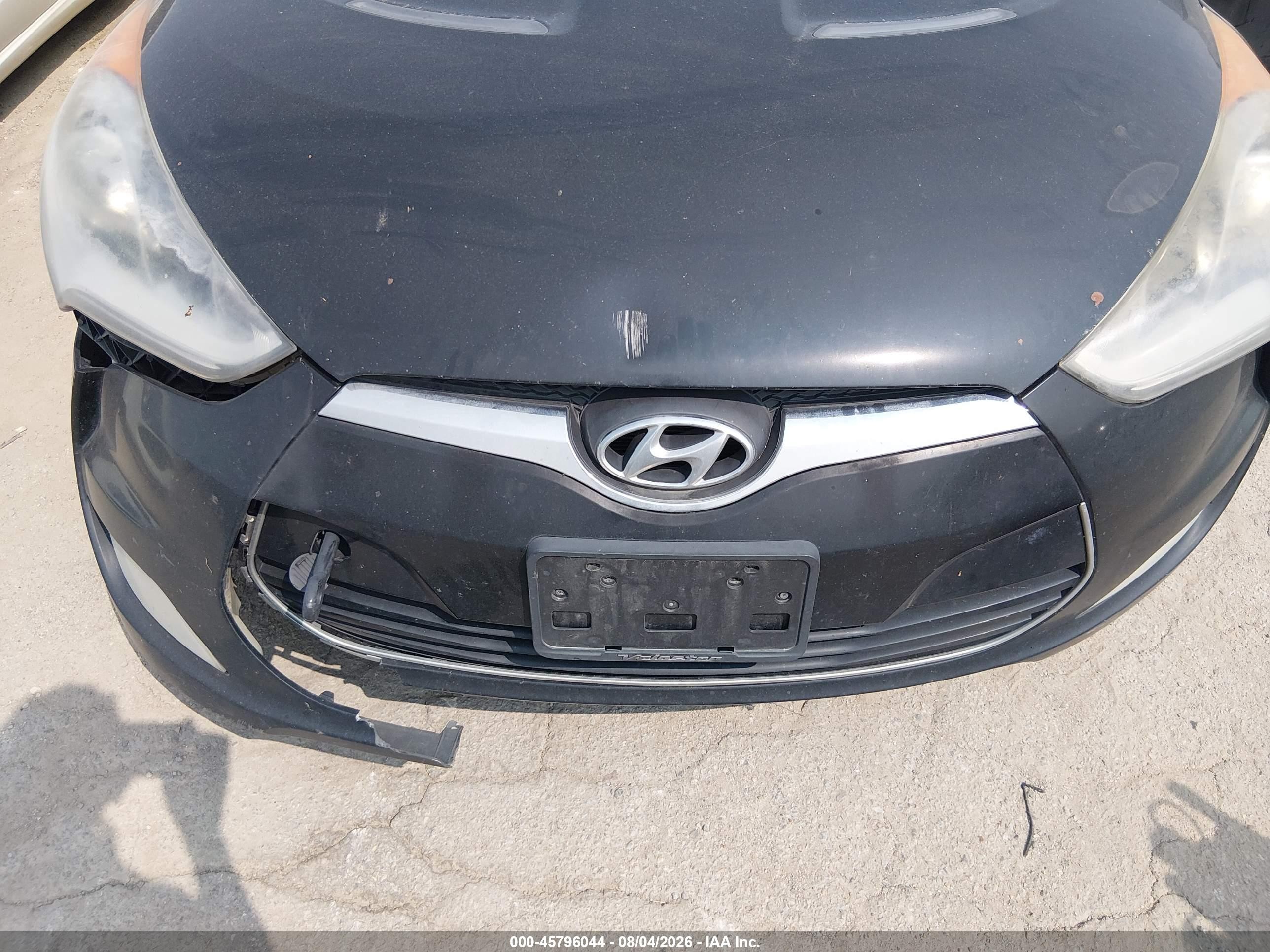 2014 Hyundai Veloster Base W/black Black vin: KMHTC6AD5EU212252