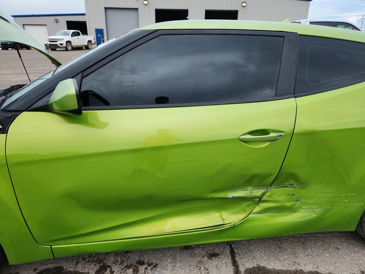 2012 Hyundai Veloster Green vin: KMHTC6AD6CU027088