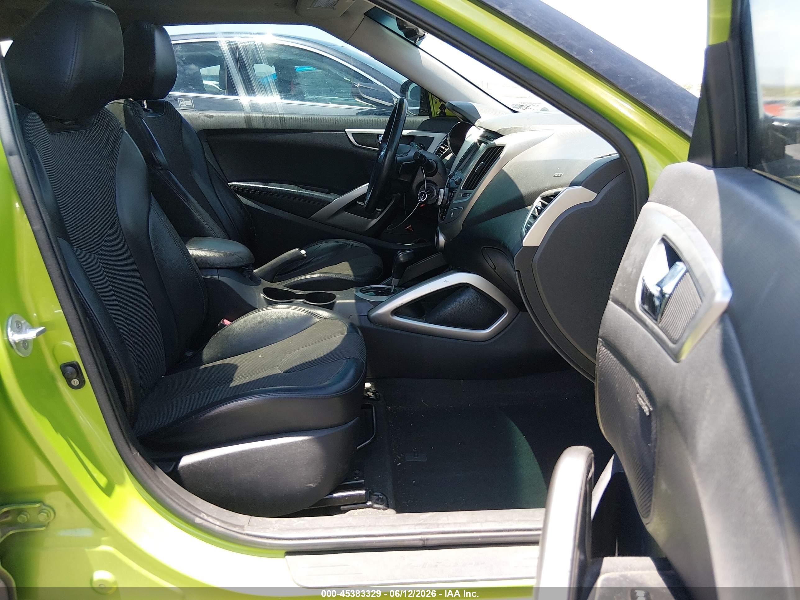 2012 Hyundai Veloster Base W/black Gray vin: KMHTC6AD6CU036227