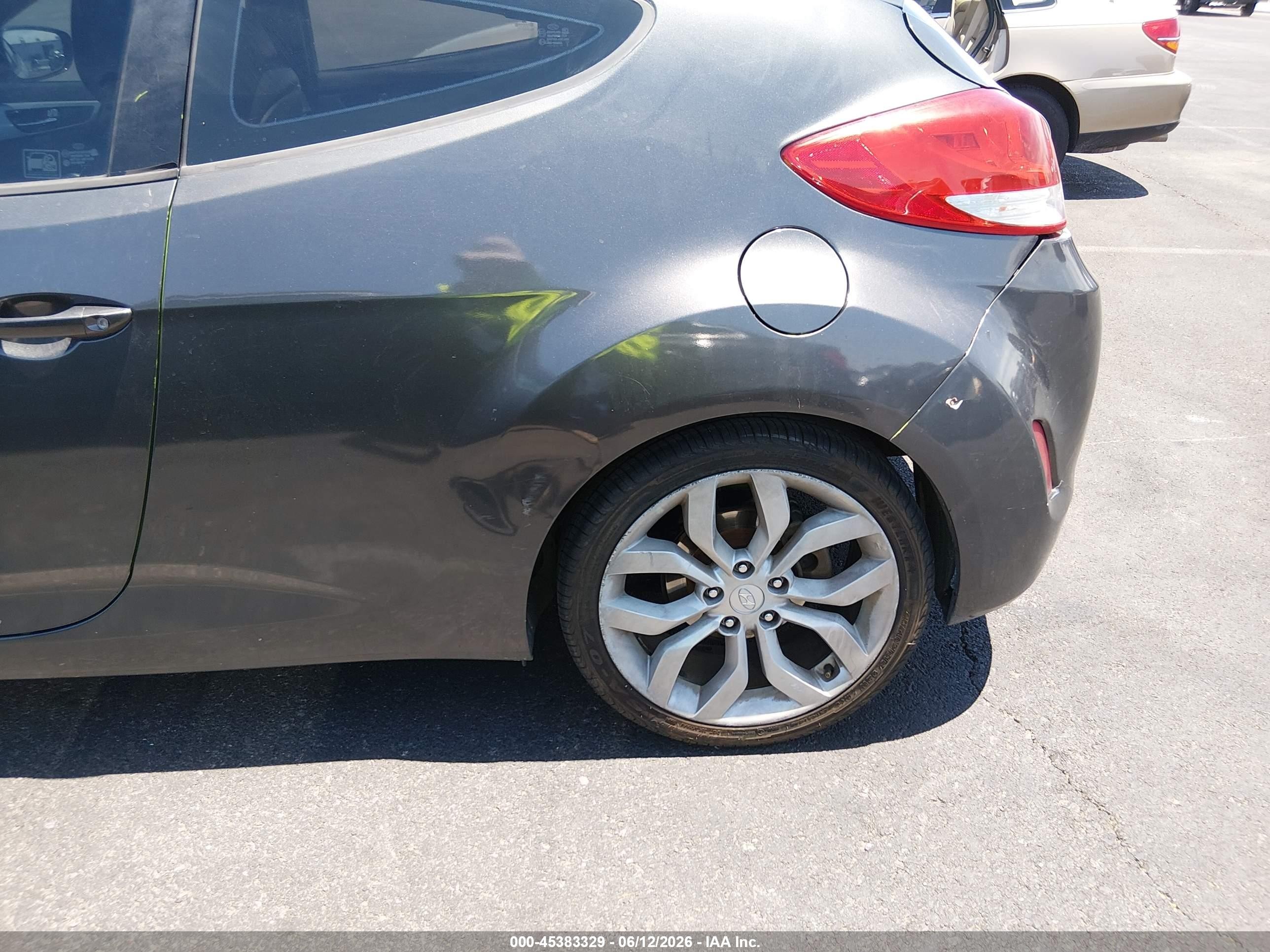2012 Hyundai Veloster Base W/black Gray vin: KMHTC6AD6CU036227