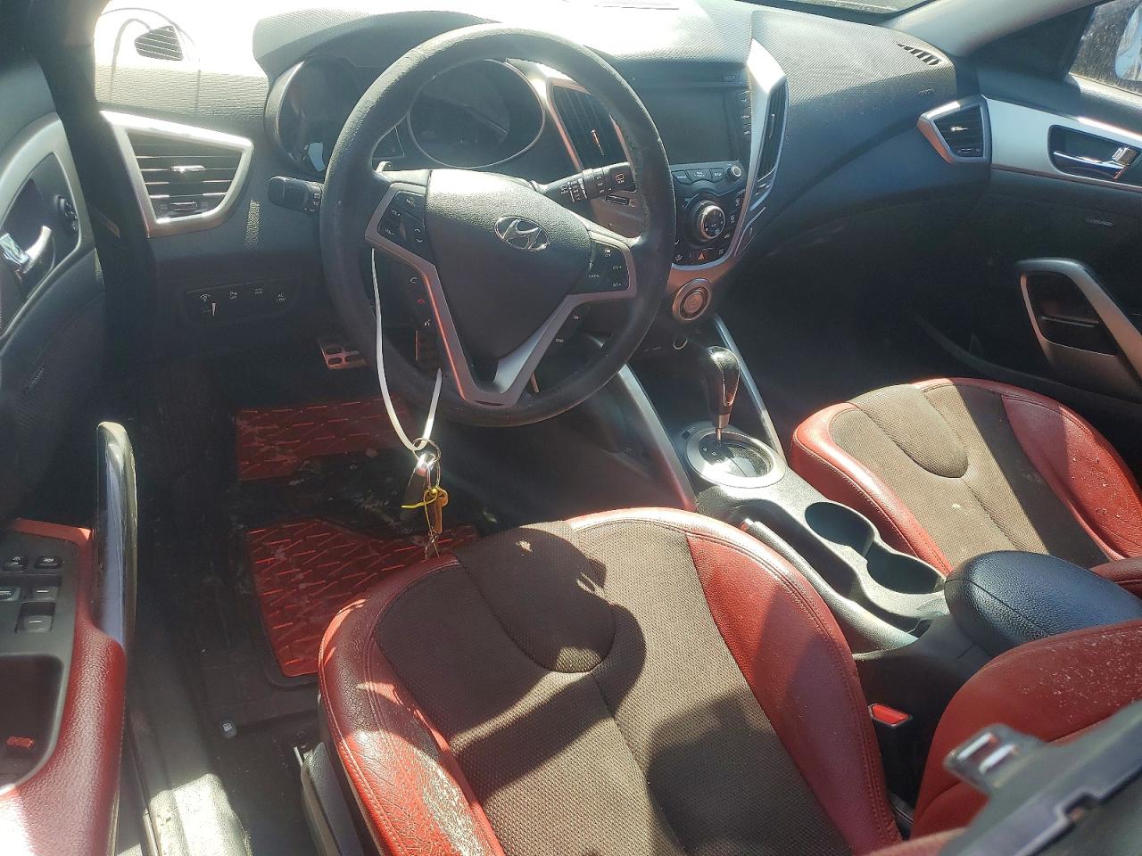 2012 Hyundai Veloster Base Black vin: KMHTC6AD6CU055926