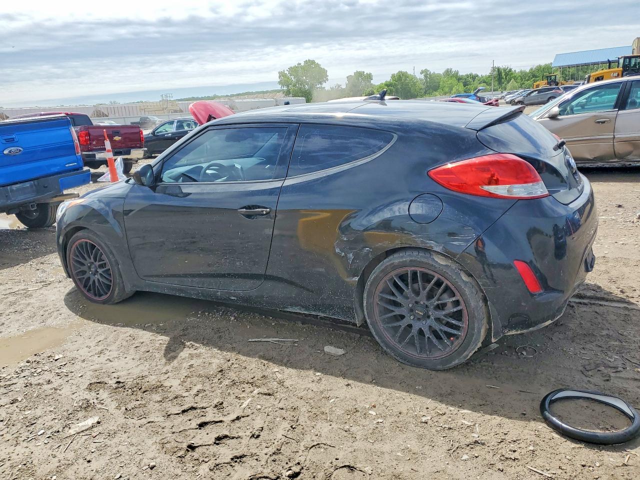 2012 Hyundai Veloster Base Black vin: KMHTC6AD6CU055926