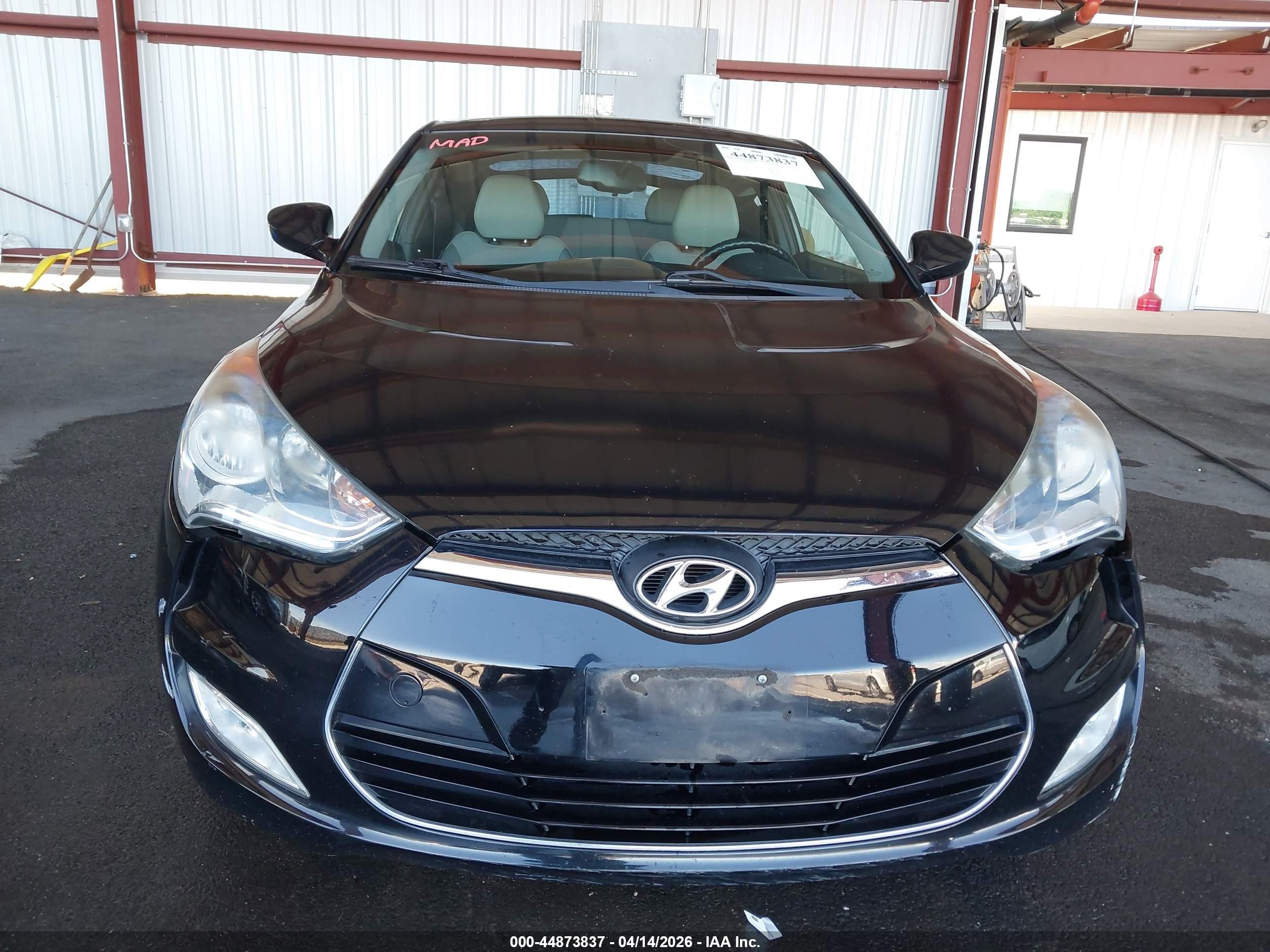 2012 Hyundai Veloster Base W/gray Black vin: KMHTC6AD6CU056560