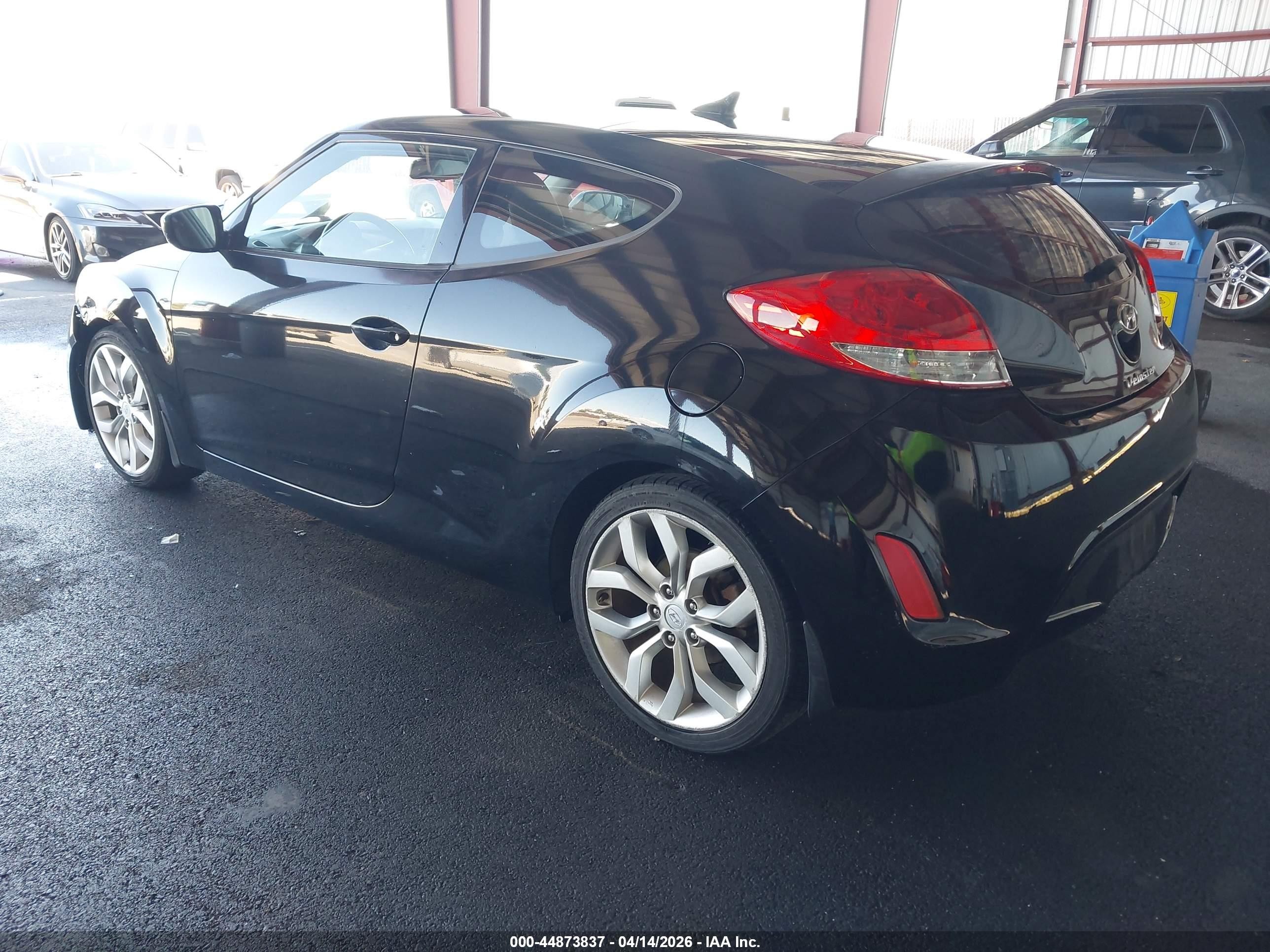 2012 Hyundai Veloster Base W/gray Black vin: KMHTC6AD6CU056560