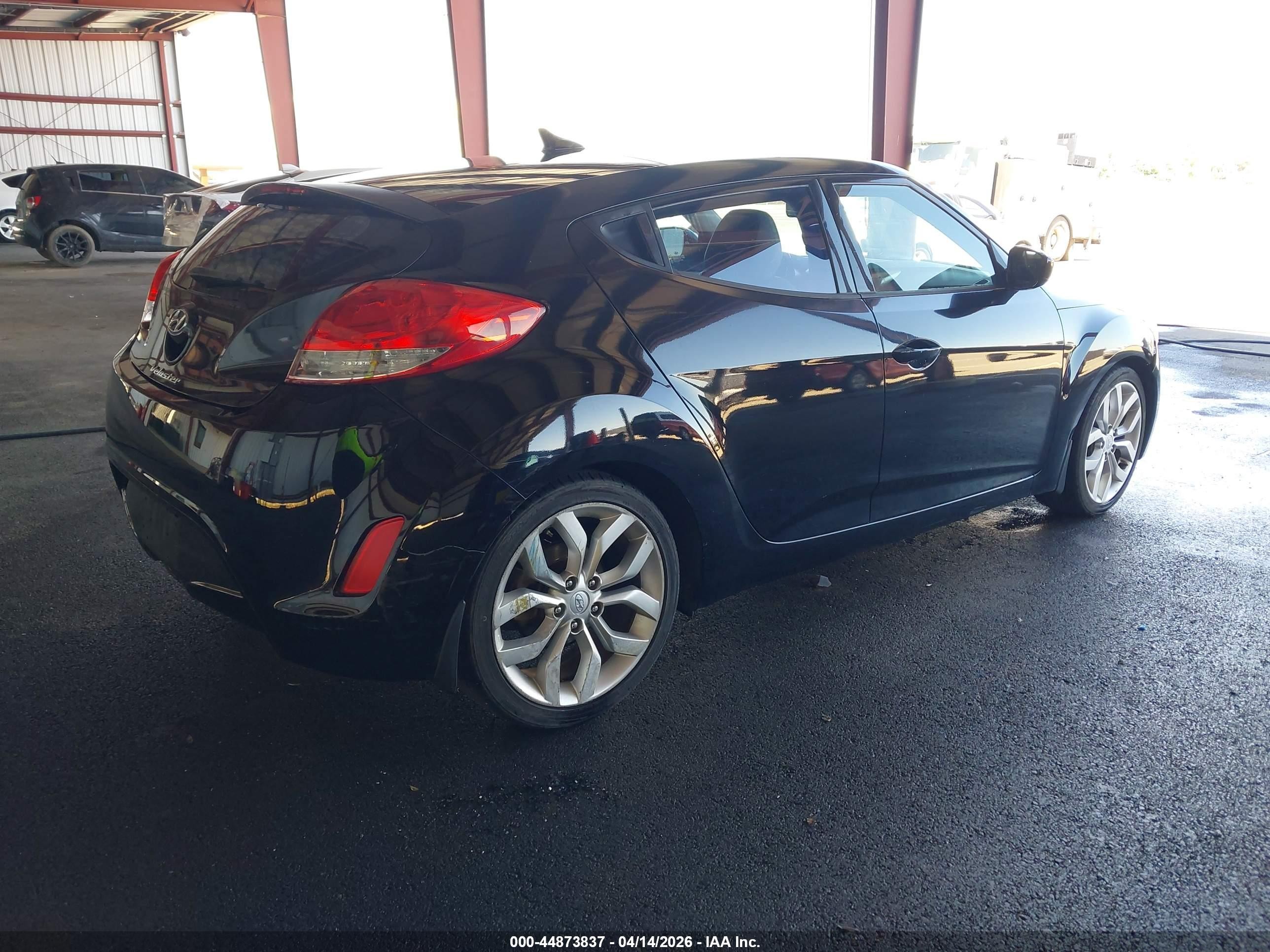 2012 Hyundai Veloster Base W/gray Black vin: KMHTC6AD6CU056560