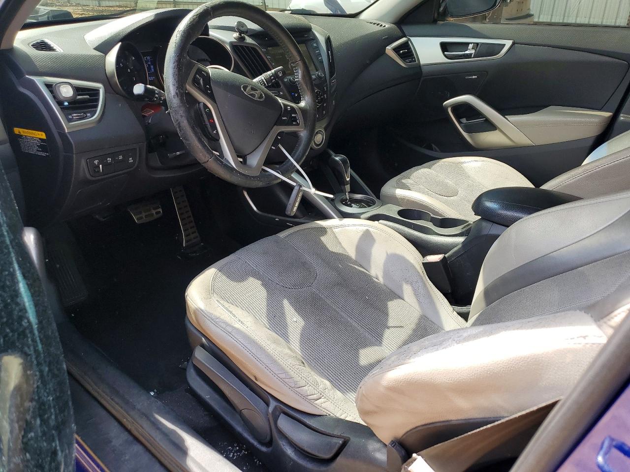 2012 Hyundai Veloster Base Blue vin: KMHTC6AD6CU071690