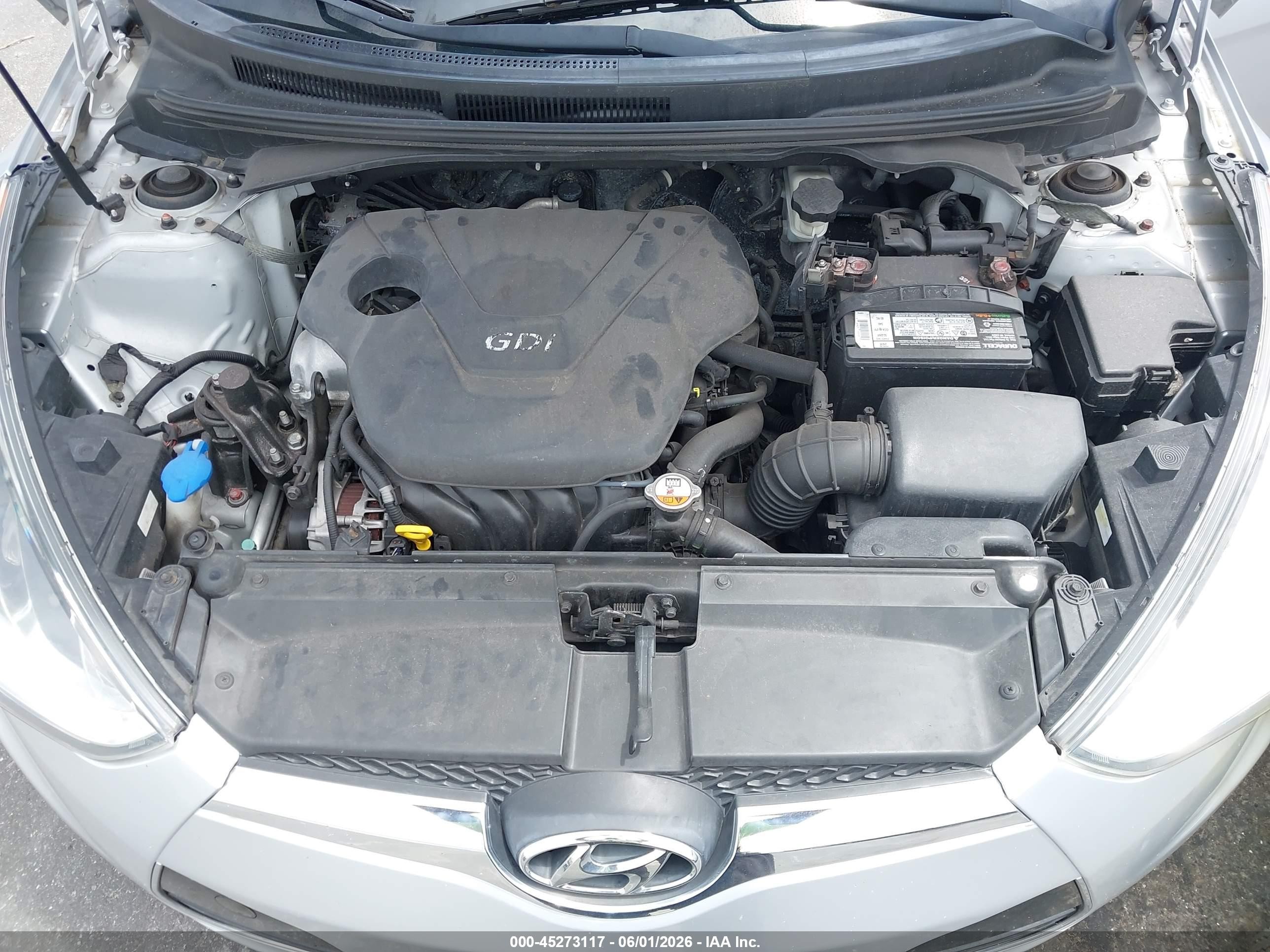 2012 Hyundai Veloster Base W/black Silver vin: KMHTC6AD6CU075576