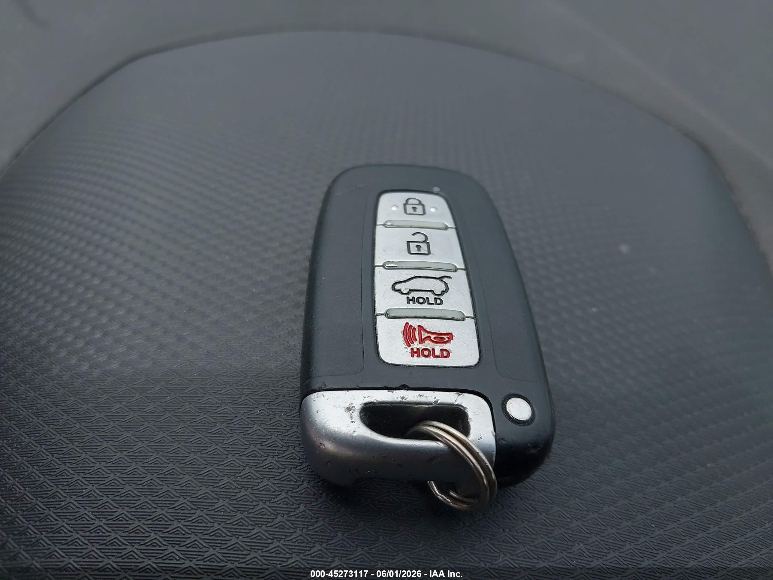 2012 Hyundai Veloster Base W/black Silver vin: KMHTC6AD6CU075576