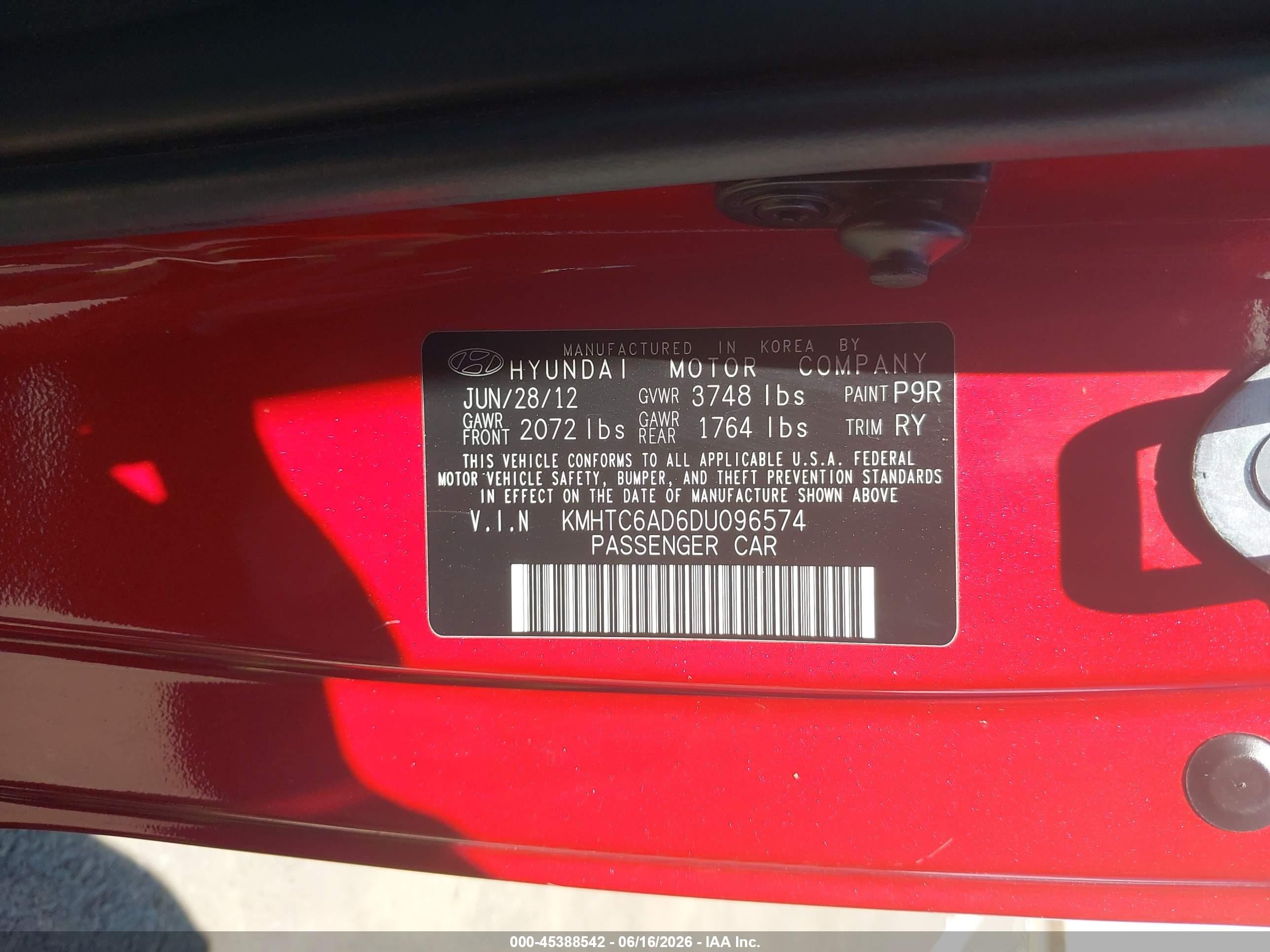 2013 Hyundai Veloster Base W/gray Red vin: KMHTC6AD6DU096574