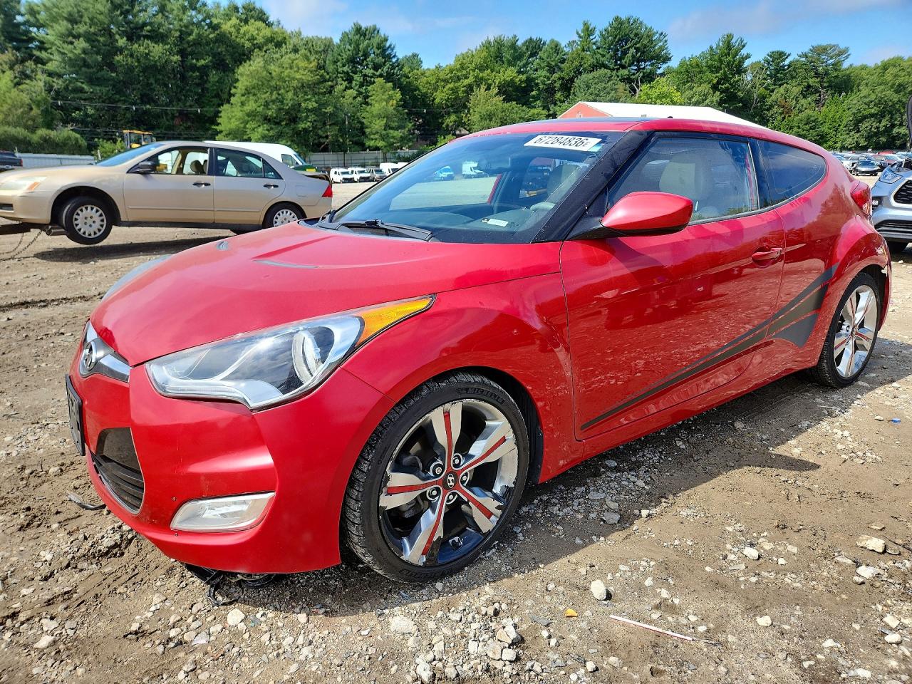 2013 Hyundai Veloster Base Red vin: KMHTC6AD6DU110165