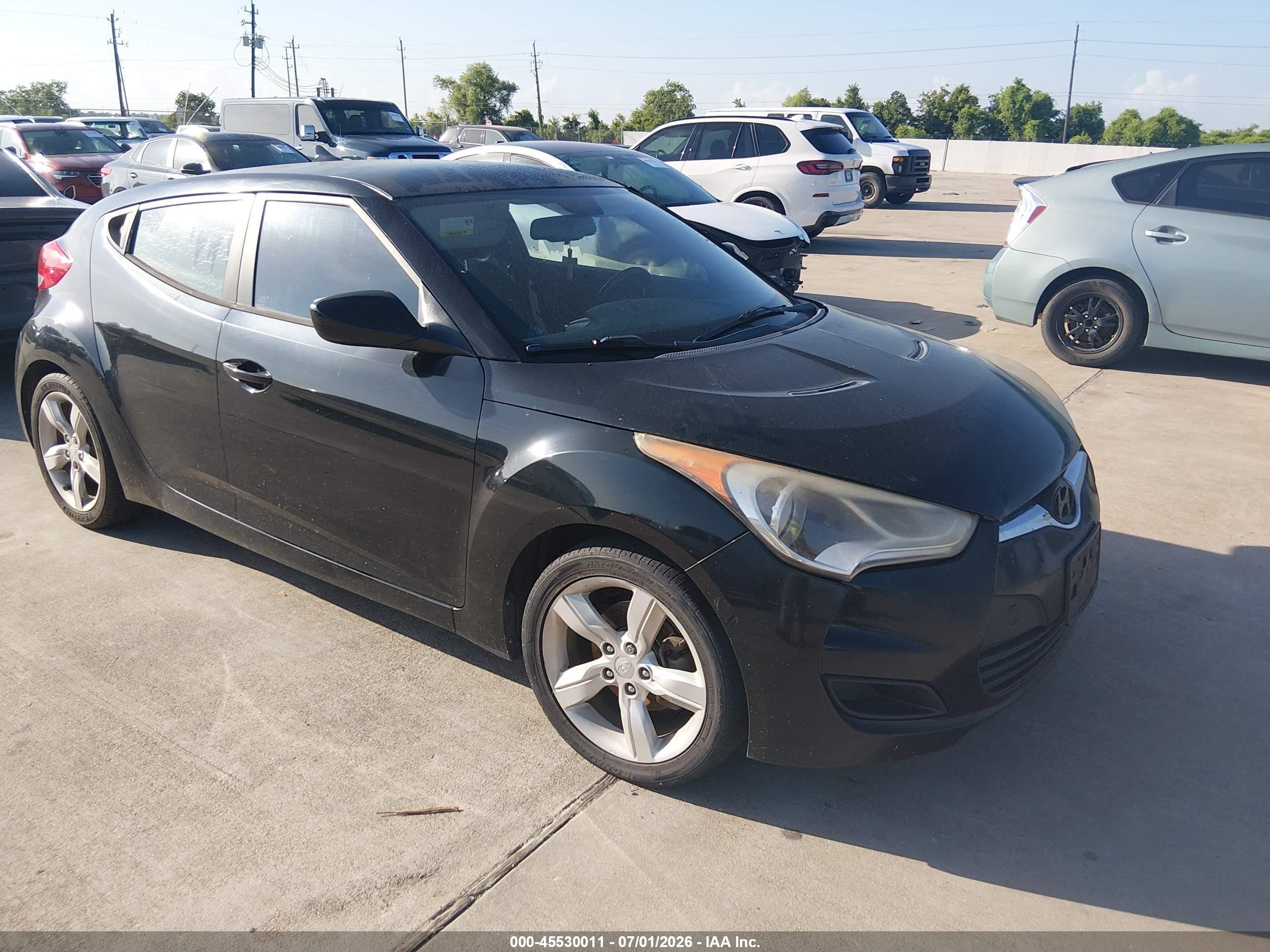 2013 Hyundai Veloster Base W/black Black vin: KMHTC6AD6DU145059