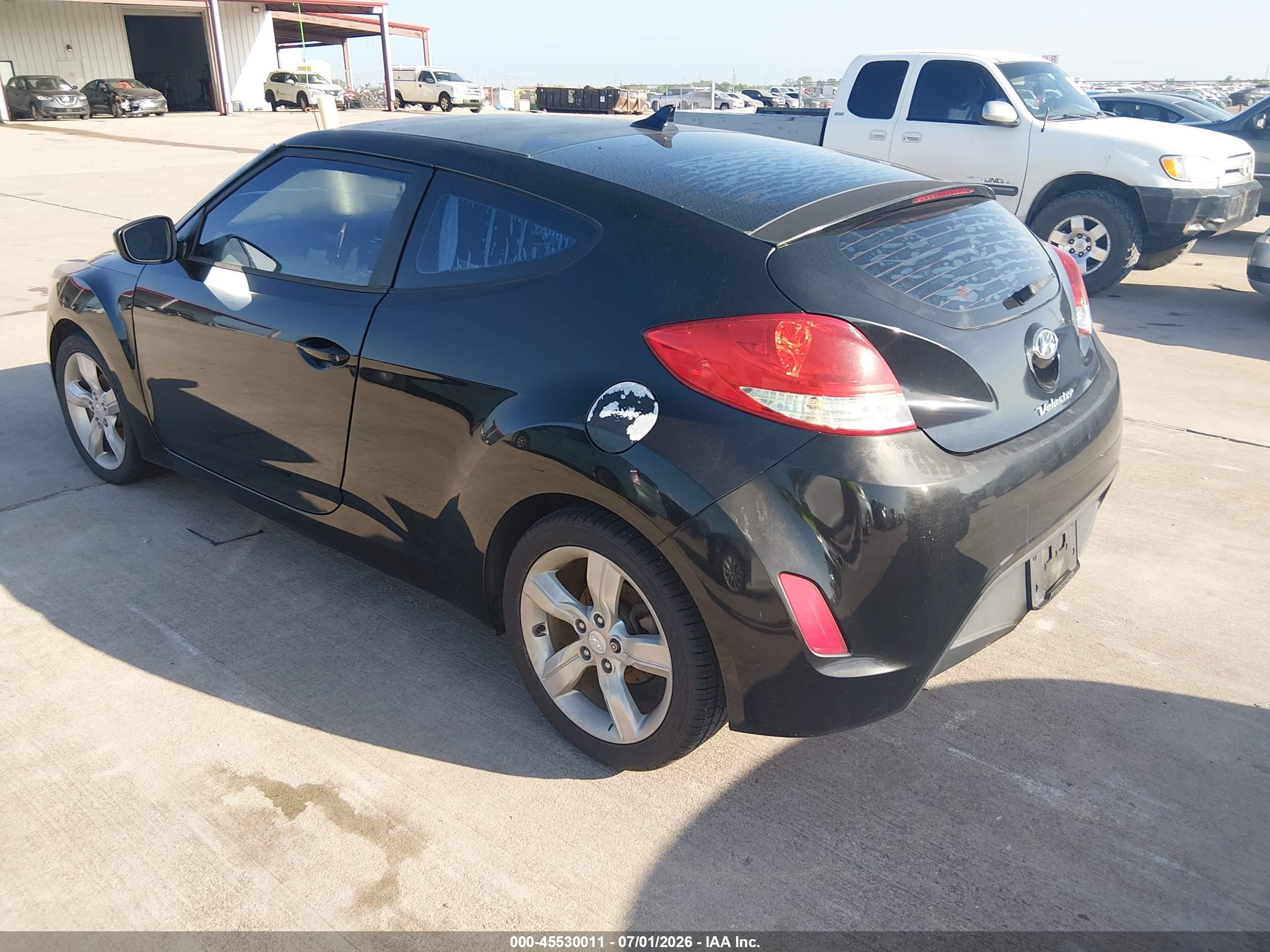 2013 Hyundai Veloster Base W/black Black vin: KMHTC6AD6DU145059