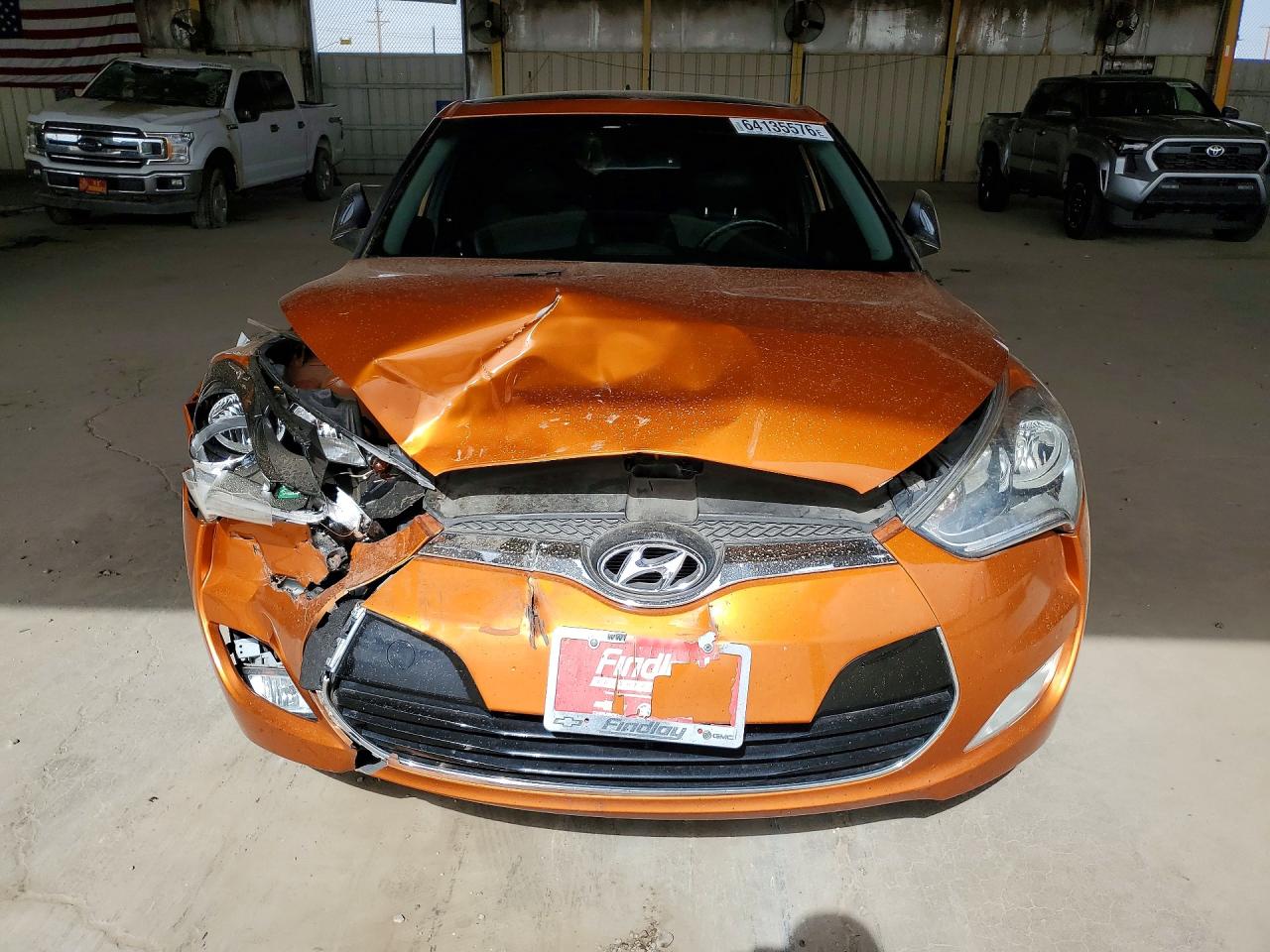 2013 Hyundai Veloster Base Orange vin: KMHTC6AD6DU157406