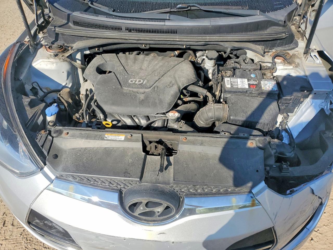 2013 Hyundai Veloster Base Silver vin: KMHTC6AD6DU166123