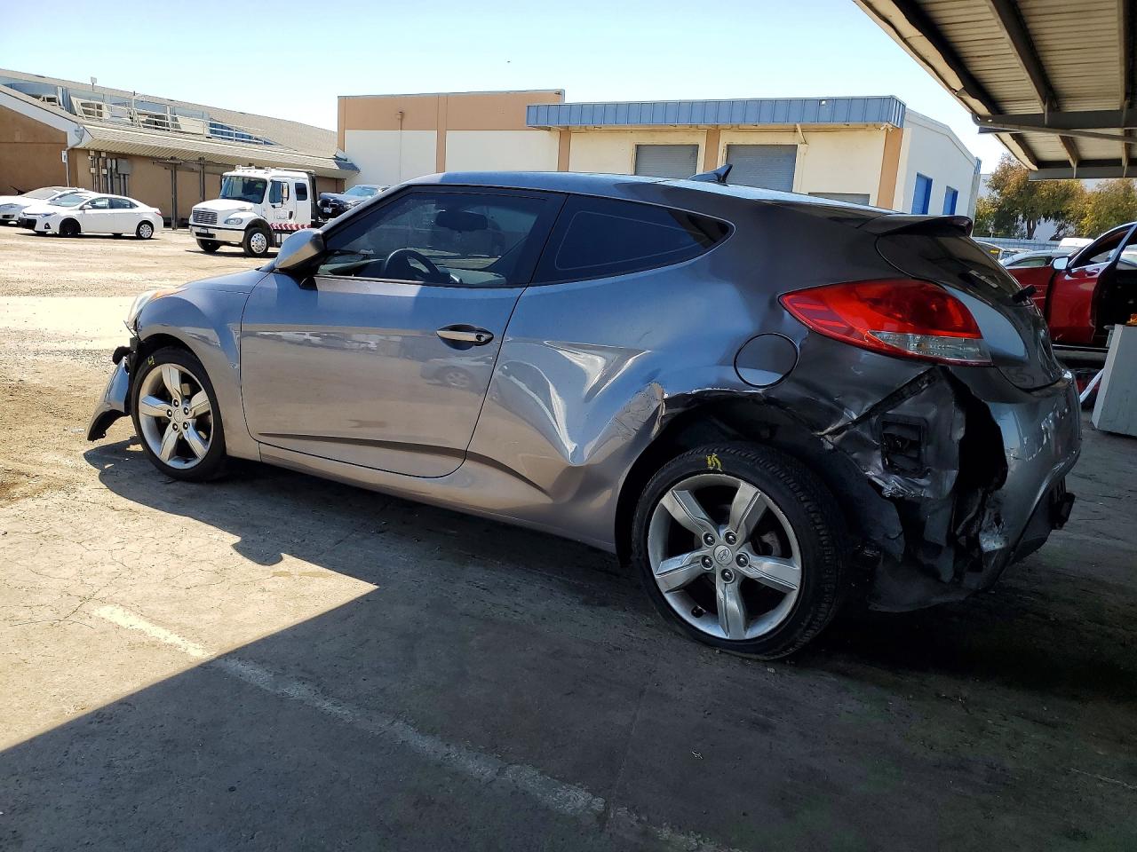 2014 Hyundai Veloster Base Gray vin: KMHTC6AD6EU193565