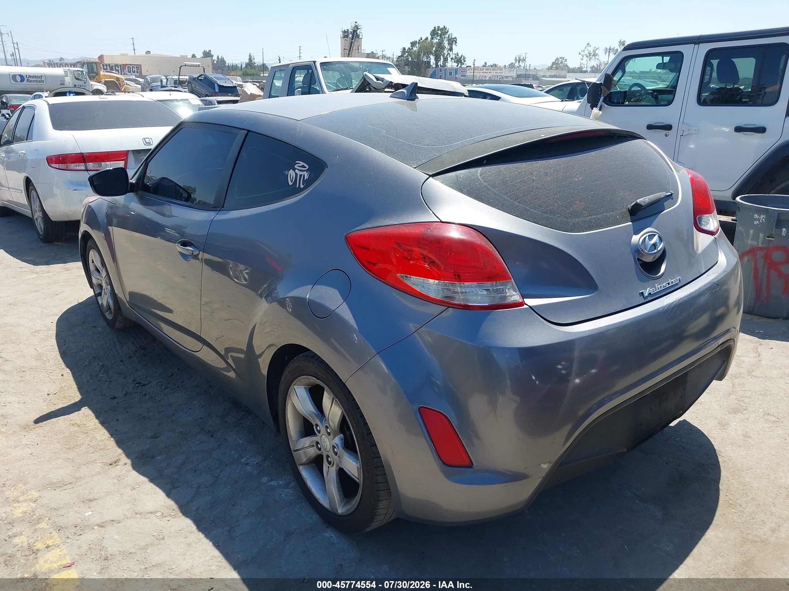 2014 Hyundai Veloster Base W/black Gray vin: KMHTC6AD6EU216889