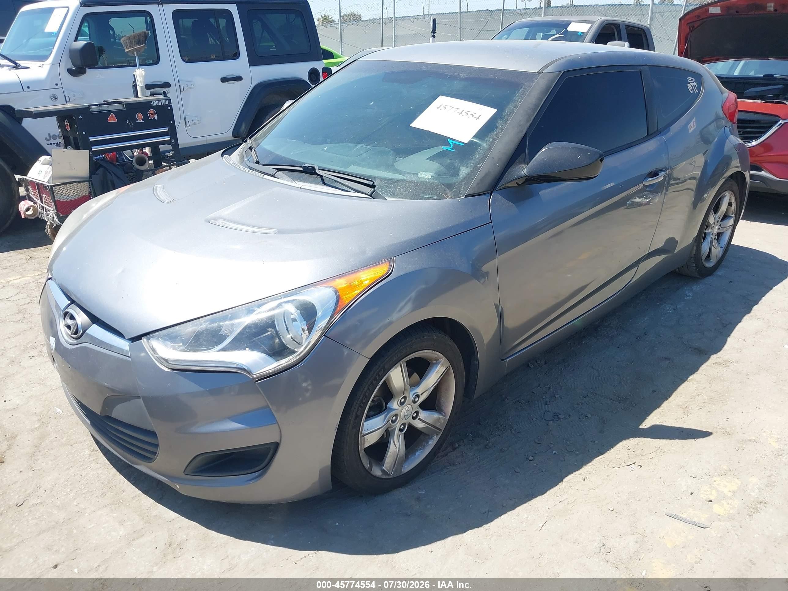 2014 Hyundai Veloster Base W/black Gray vin: KMHTC6AD6EU216889