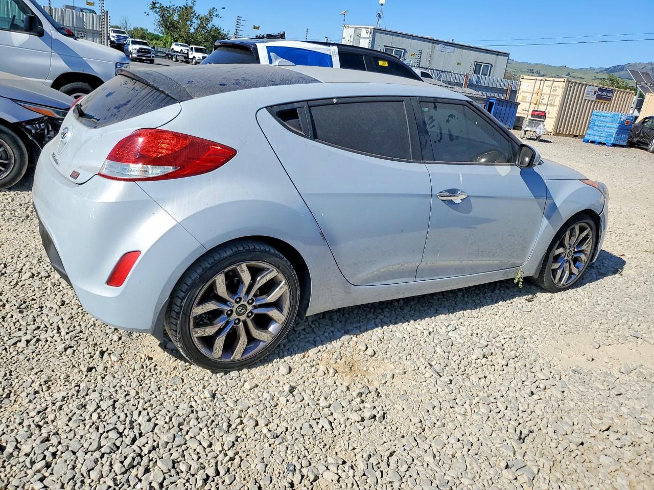2015 Hyundai Veloster Re:flex Silver vin: KMHTC6AD6FU219745
