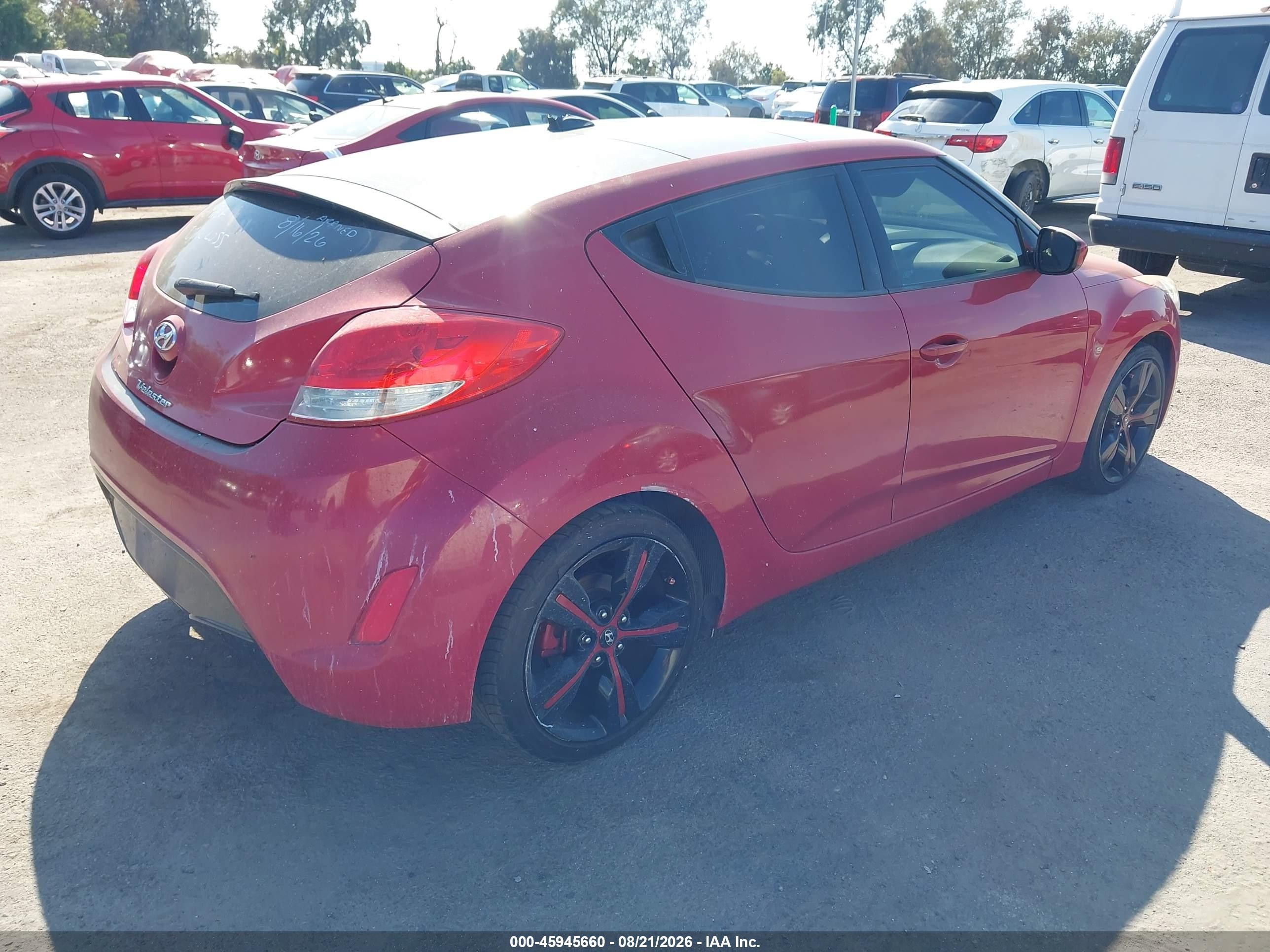 2015 Hyundai Veloster Flex Red vin: KMHTC6AD6FU228655