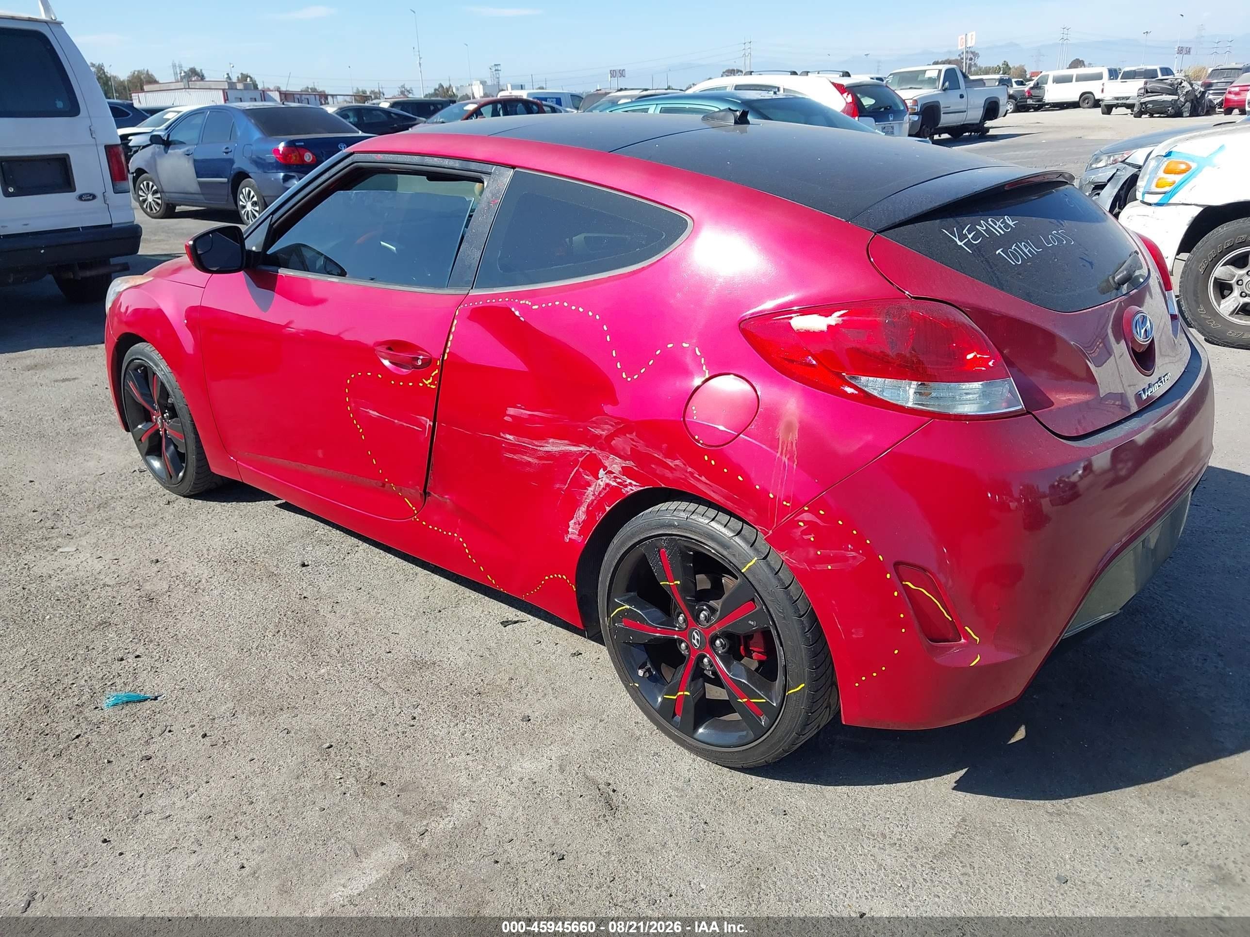 2015 Hyundai Veloster Flex Red vin: KMHTC6AD6FU228655