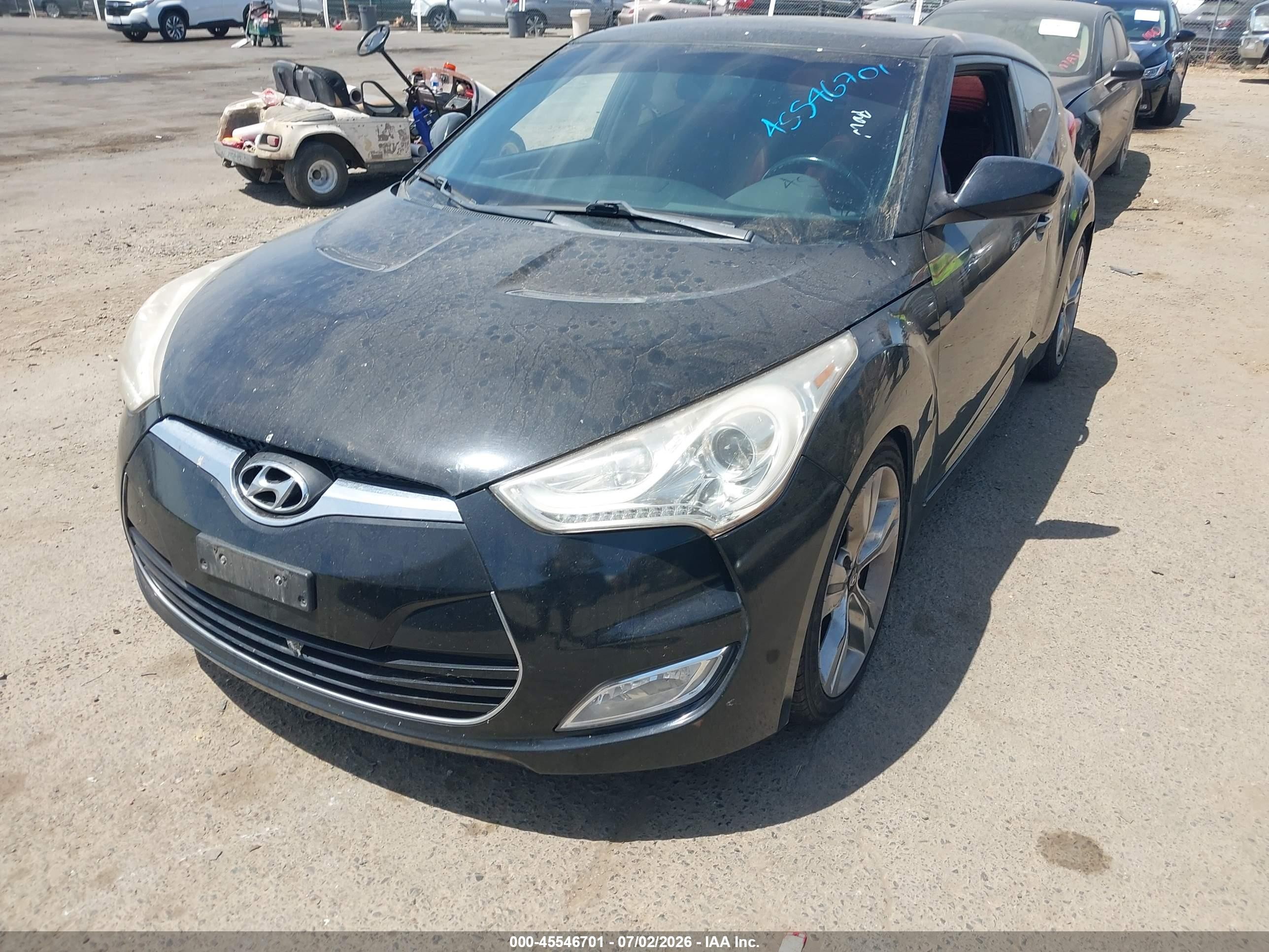 2012 Hyundai Veloster Base W/red/black Black vin: KMHTC6AD7CU048287