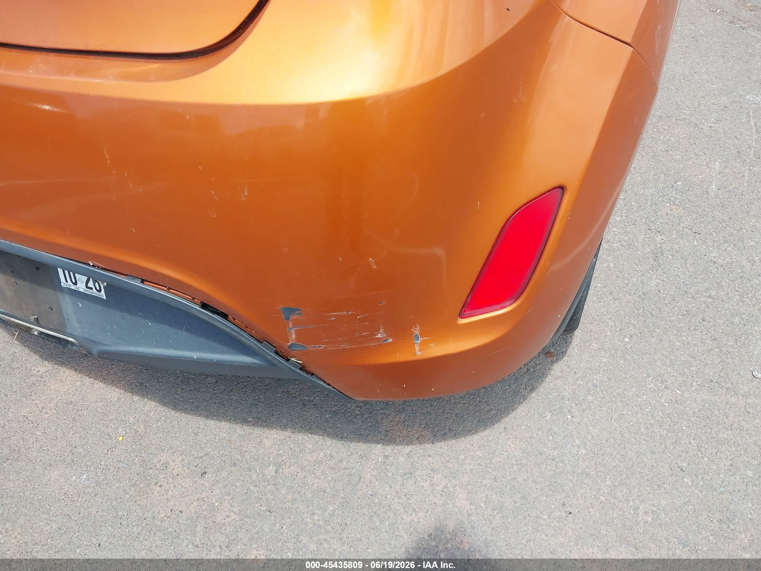2012 Hyundai Veloster Base W/black Orange vin: KMHTC6AD7CU060083