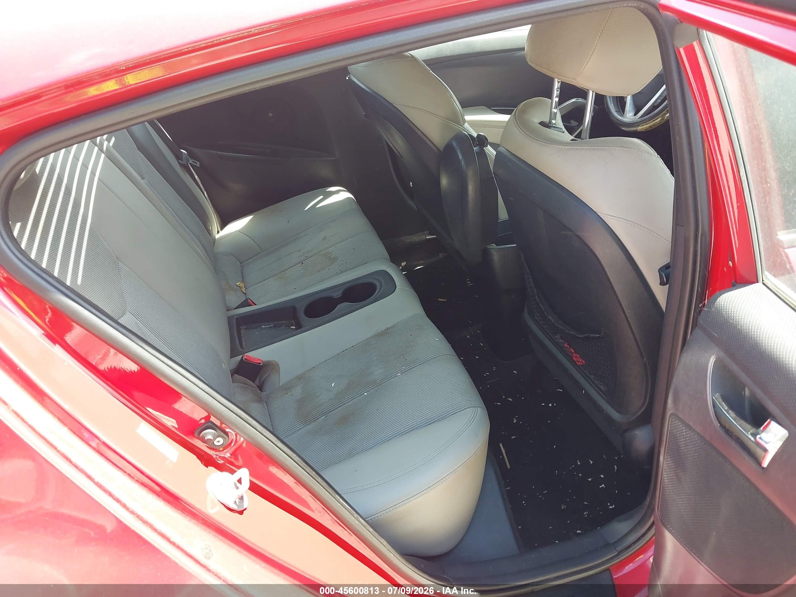 2012 Hyundai Veloster Base W/gray Red vin: KMHTC6AD7CU069673