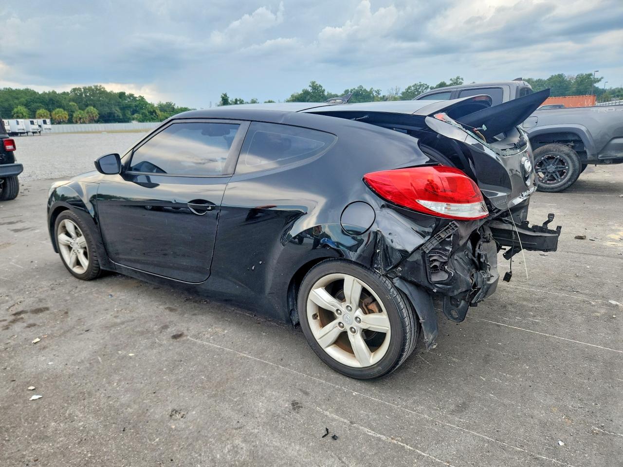 2012 Hyundai Veloster Base Black vin: KMHTC6AD7CU078390