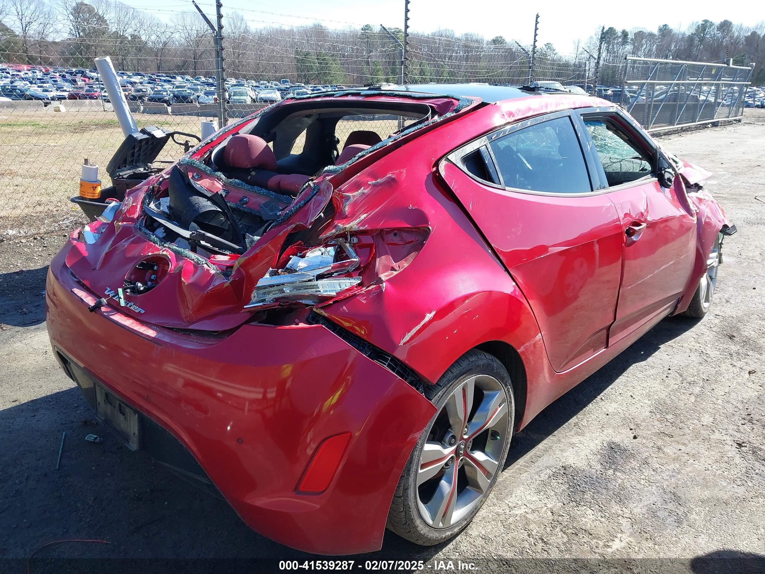 2012 Hyundai Veloster Base W/red/black Red vin: KMHTC6AD7CU081791