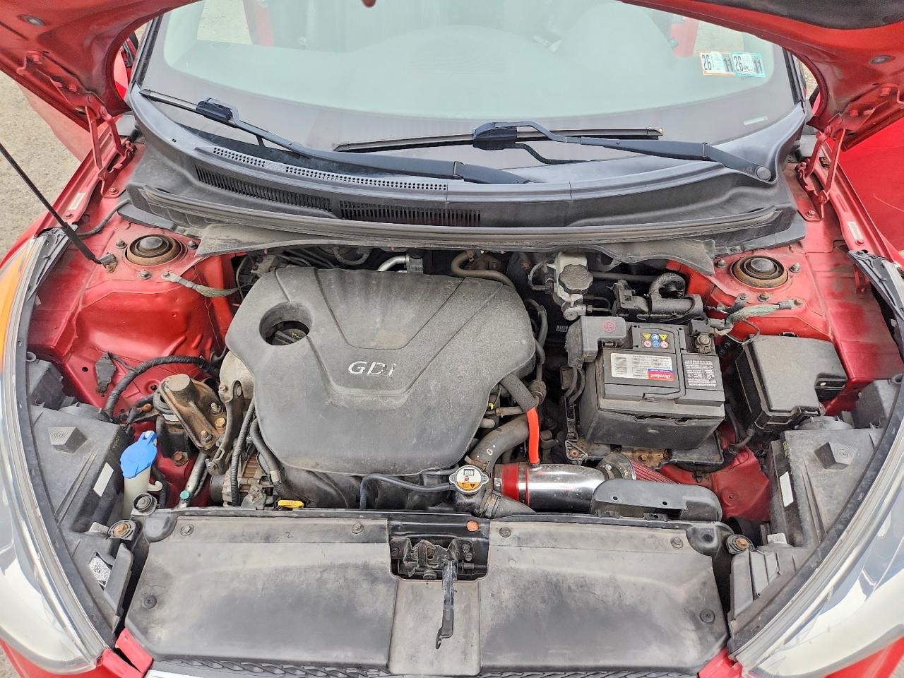 2013 Hyundai Veloster Base Red vin: KMHTC6AD7DU093991