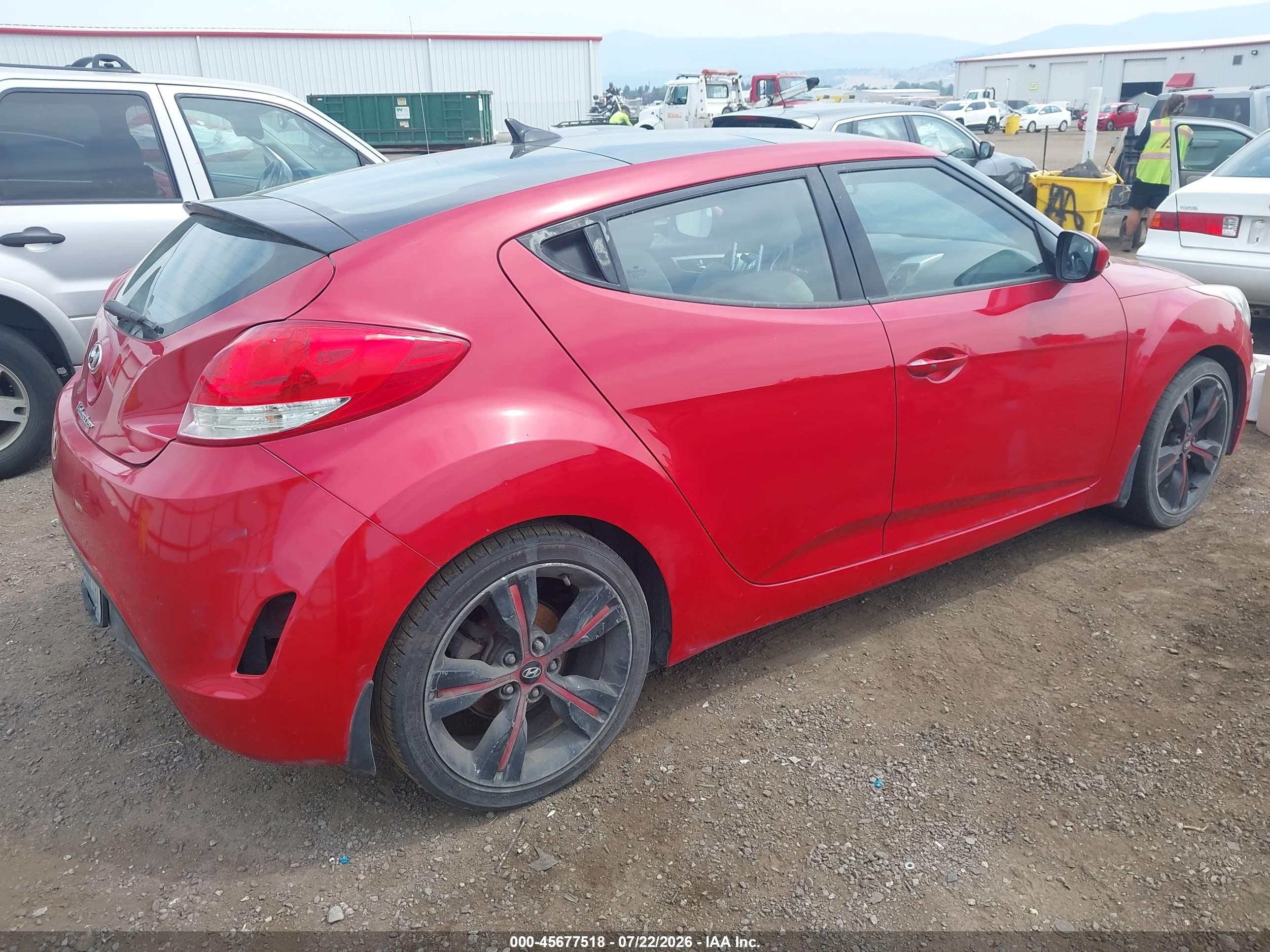 2013 Hyundai Veloster Base W/gray Red vin: KMHTC6AD7DU103077