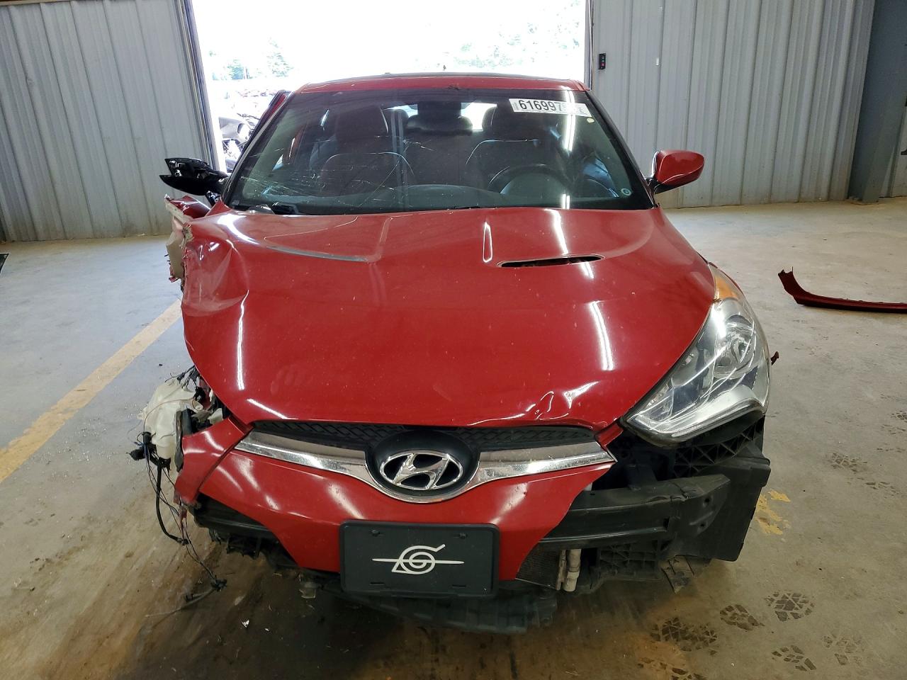 2013 Hyundai Veloster Base Red vin: KMHTC6AD7DU129744