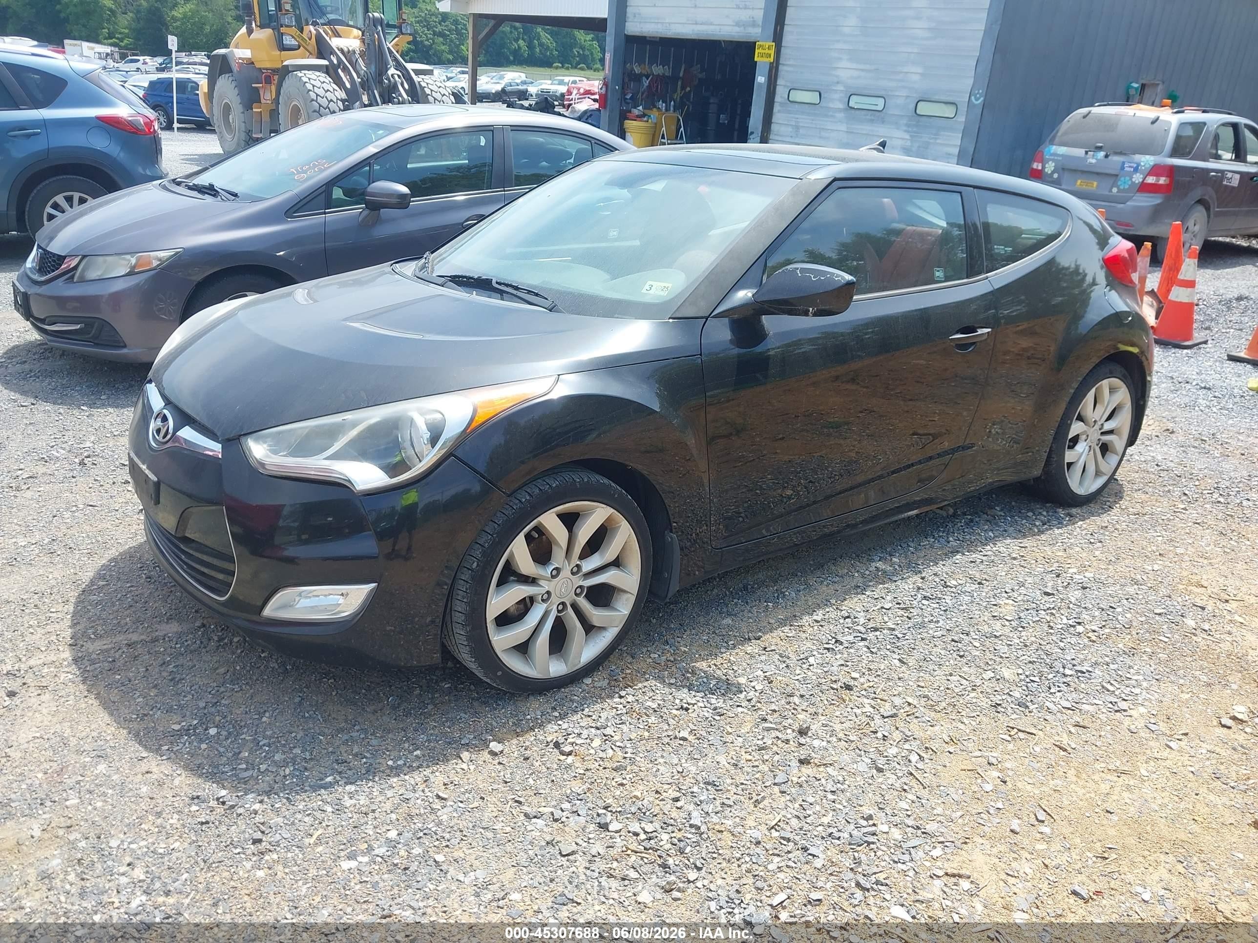 2013 Hyundai Veloster   Black vin: KMHTC6AD7DU165644