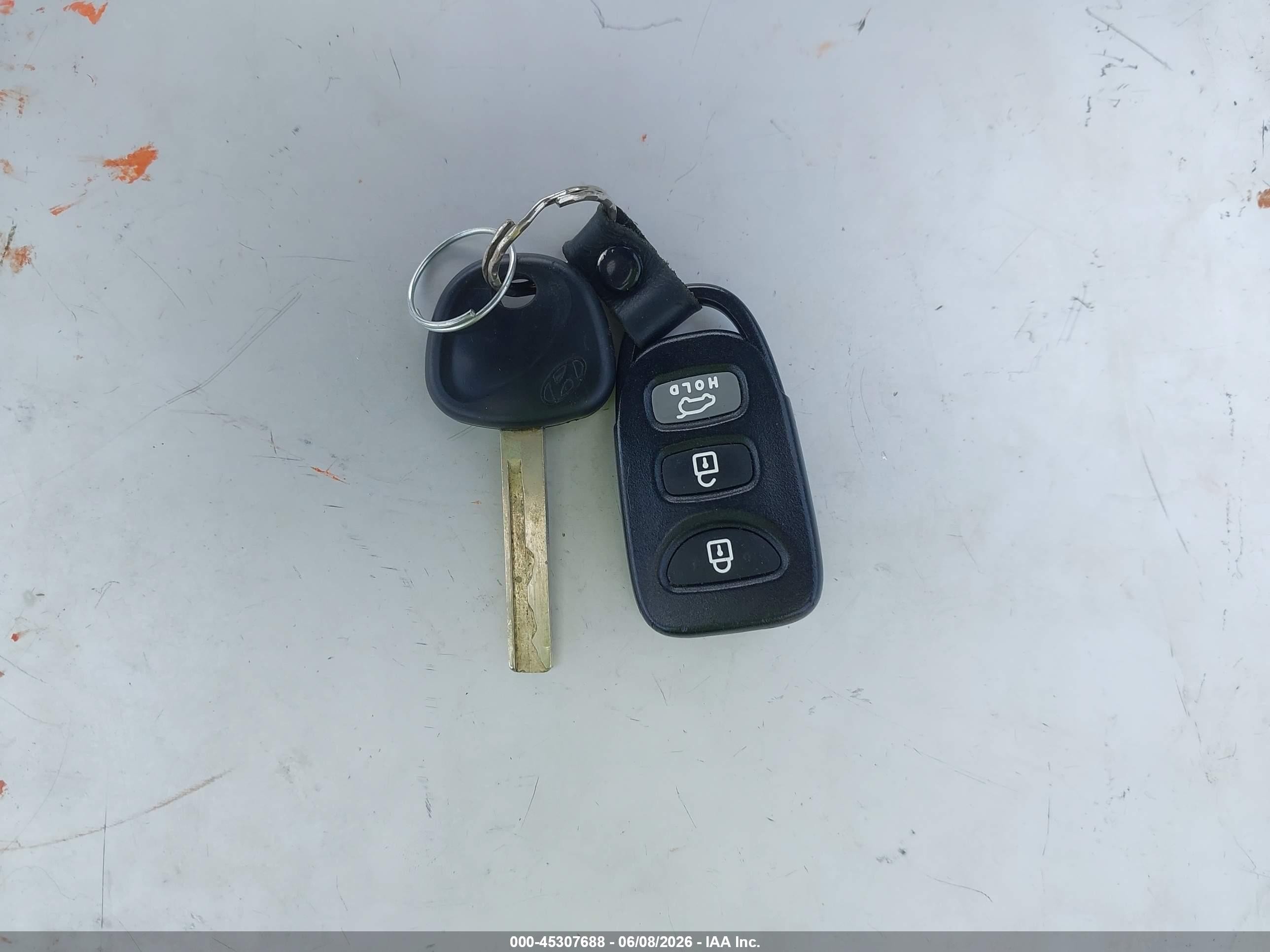 2013 Hyundai Veloster   Black vin: KMHTC6AD7DU165644