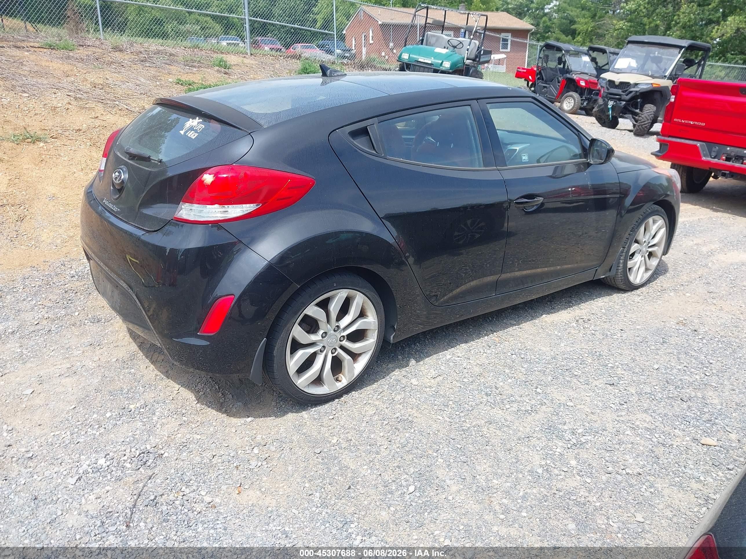 2013 Hyundai Veloster   Black vin: KMHTC6AD7DU165644