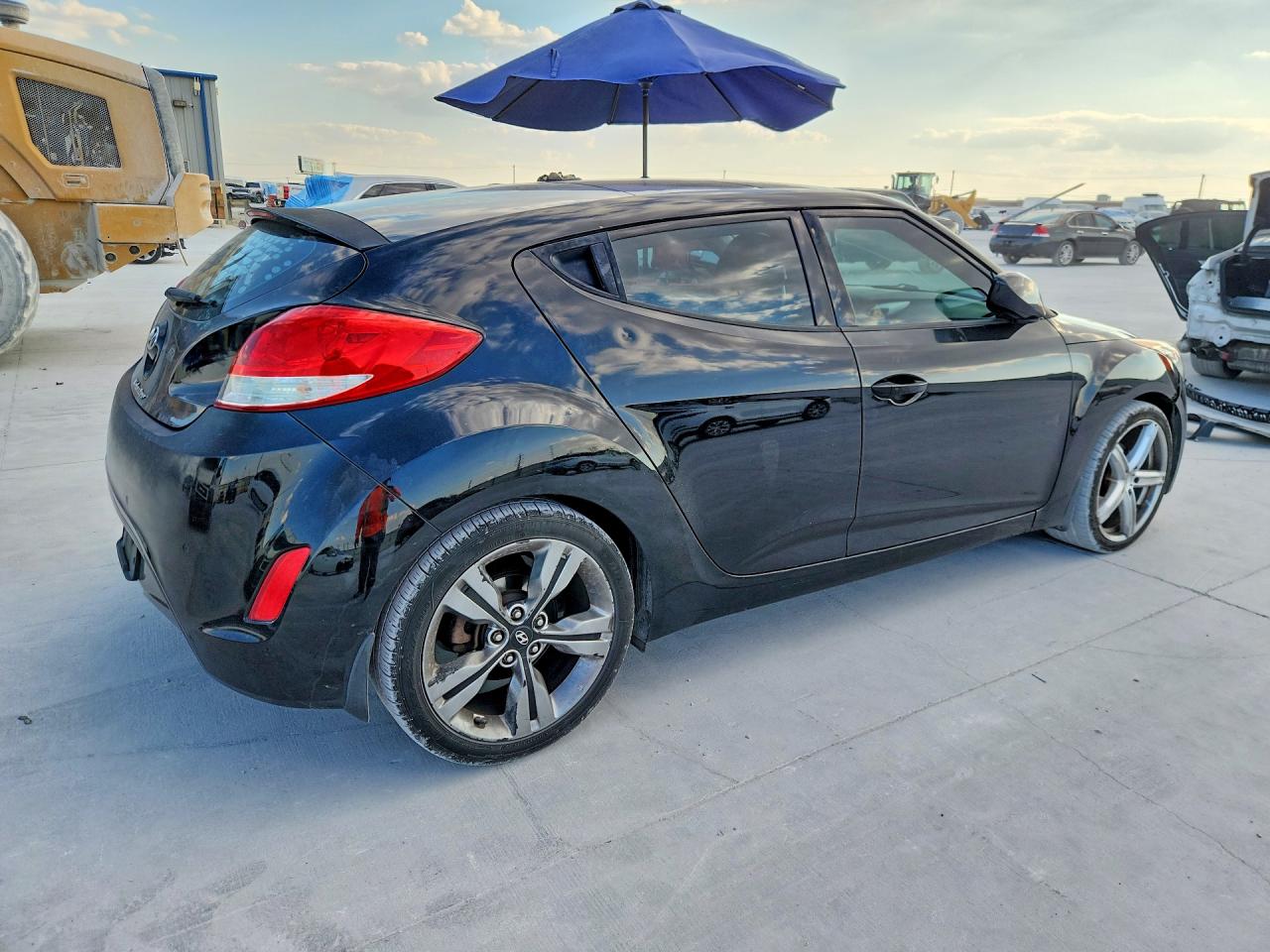2014 Hyundai Veloster Base Черный vin: KMHTC6AD7EU212270