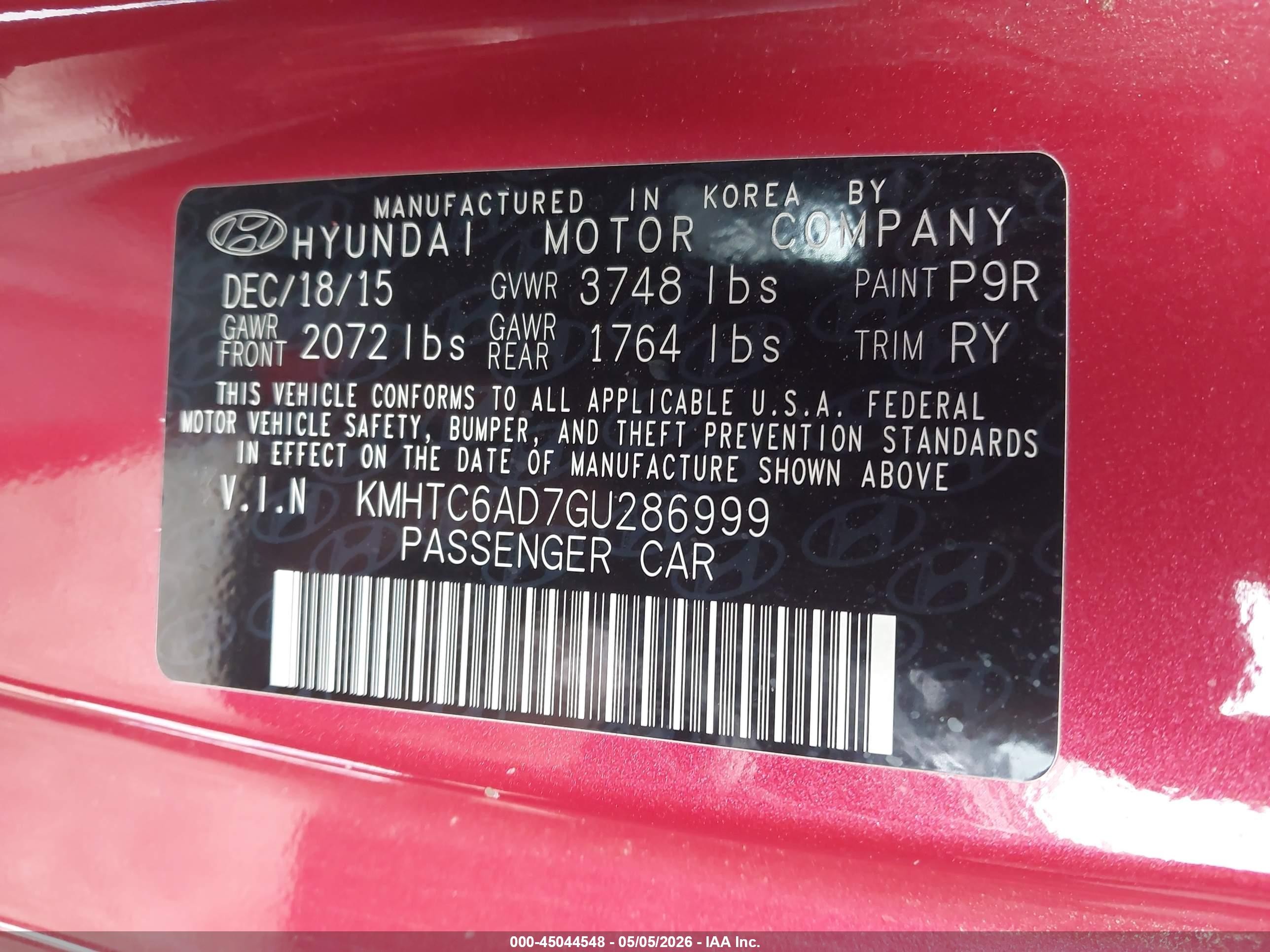2016 Hyundai Veloster   Red vin: KMHTC6AD7GU286999