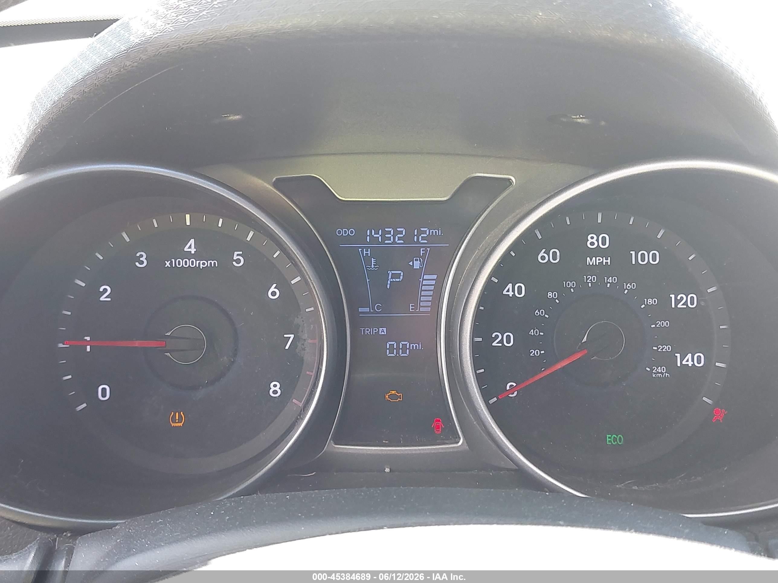 2012 Hyundai Veloster Base W/gray Silver vin: KMHTC6AD8CU049738