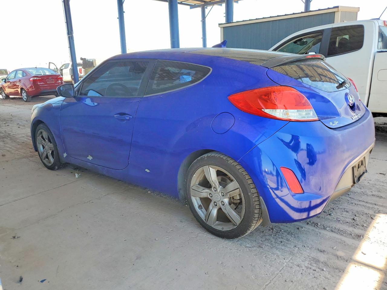 2012 Hyundai Veloster Base Blue vin: KMHTC6AD8CU082559