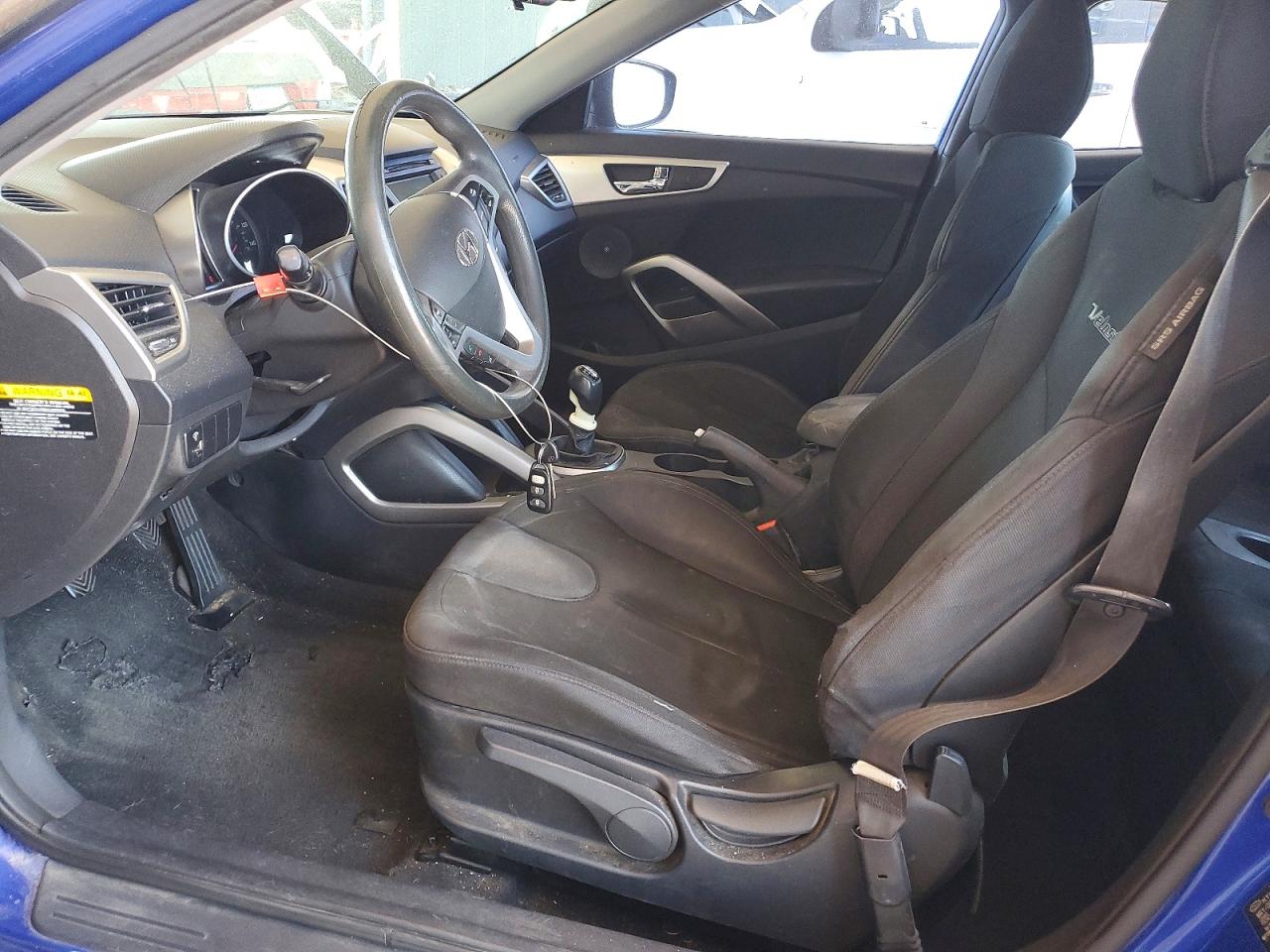 2012 Hyundai Veloster Base Blue vin: KMHTC6AD8CU082559