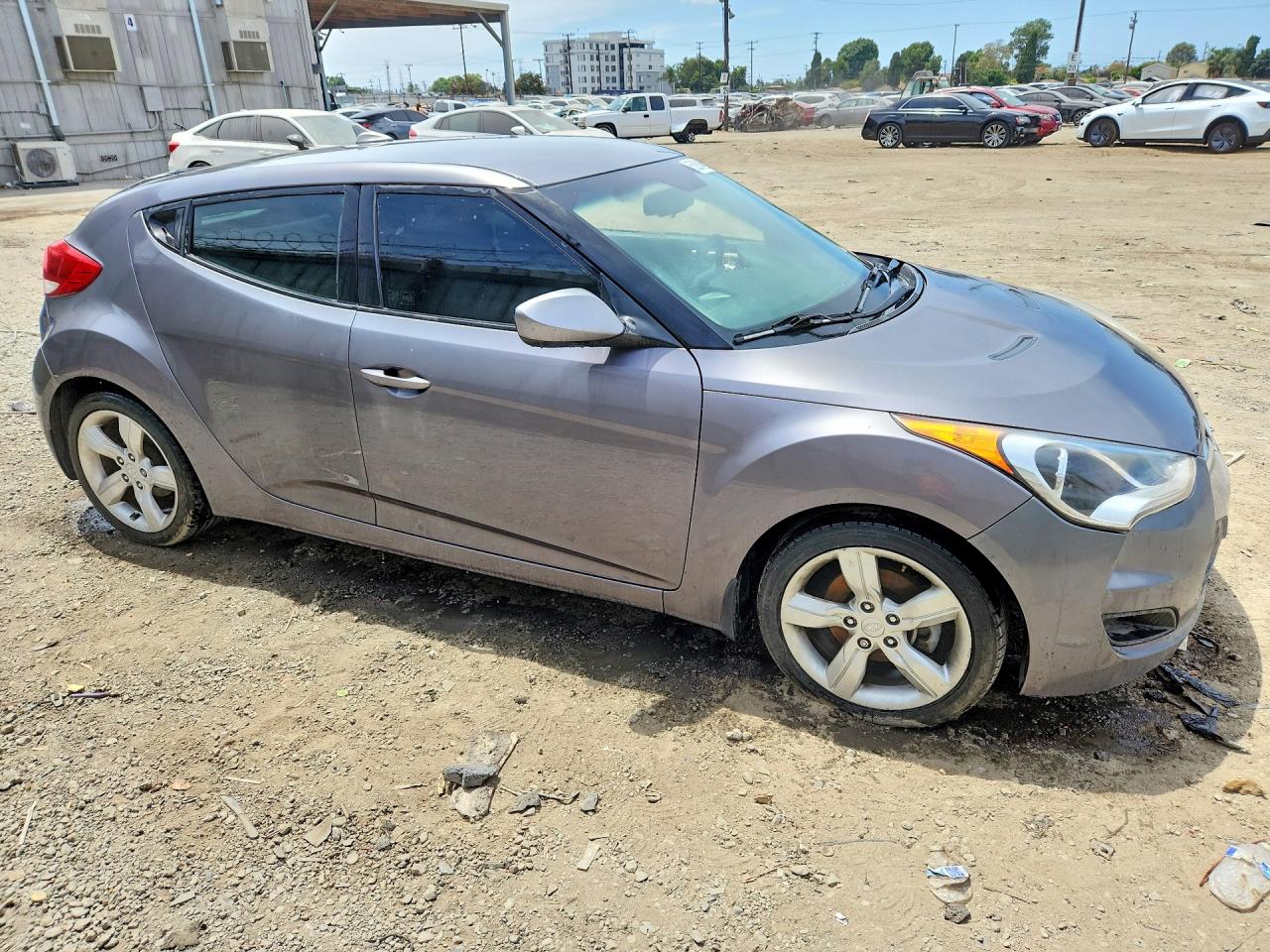 2013 Hyundai Veloster Base Gray vin: KMHTC6AD8DU095491
