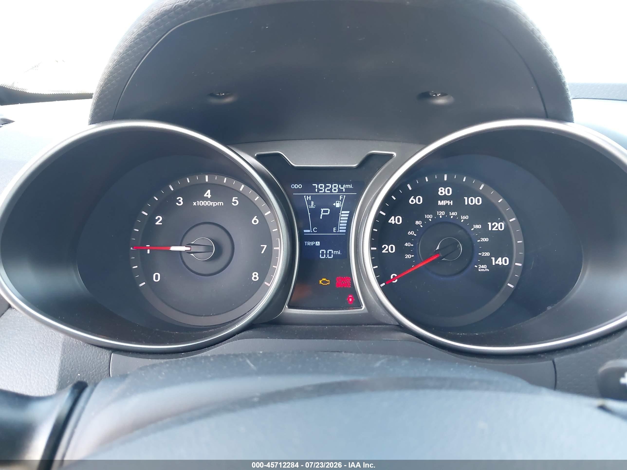 2013 Hyundai Veloster Base W/black Серебряный vin: KMHTC6AD8DU101595