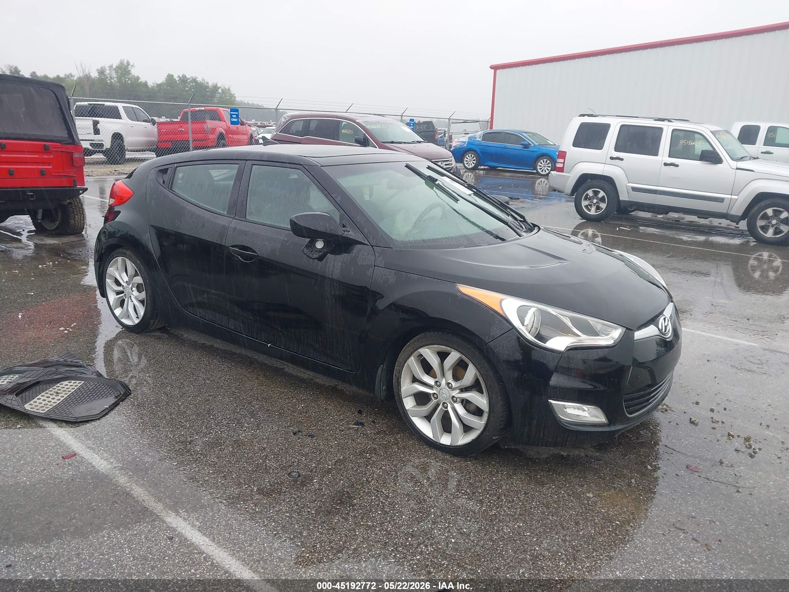 2013 Hyundai Veloster Base W/black Black vin: KMHTC6AD8DU134774