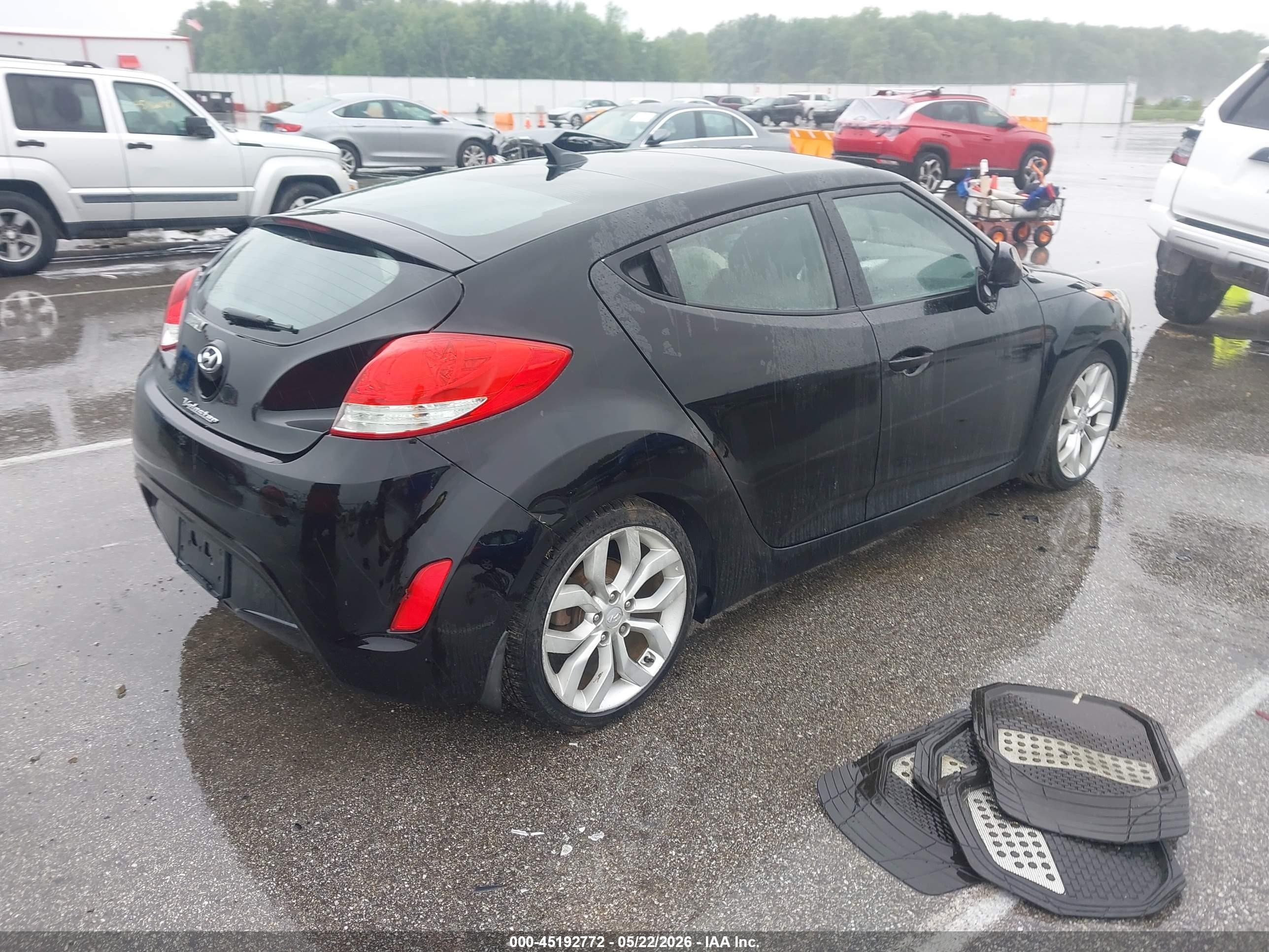 2013 Hyundai Veloster Base W/black Black vin: KMHTC6AD8DU134774